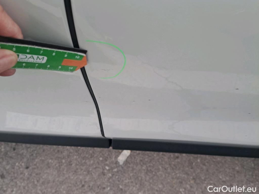  Bmw  X1 BMW  / 2019 / 5P / todoterreno sDrive16d Business #18