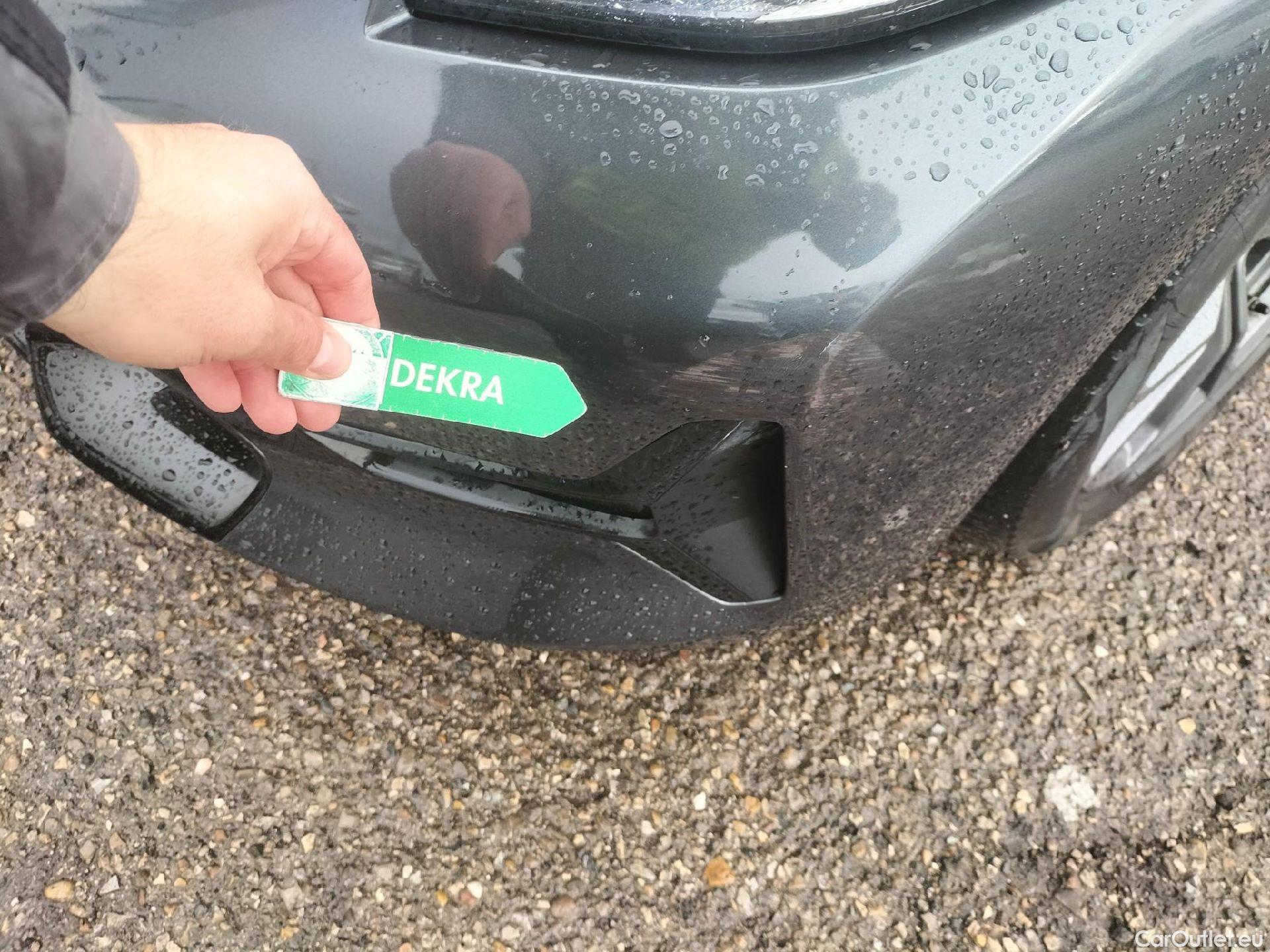  Bmw  Serie 3 BMW  / 2019 / 5P / familiar 320d Auto.Touring #28