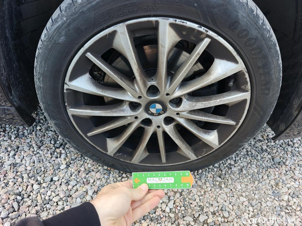  Bmw  Serie 1 BMW  / 2019 / 5P / berlina con portón 118i #4