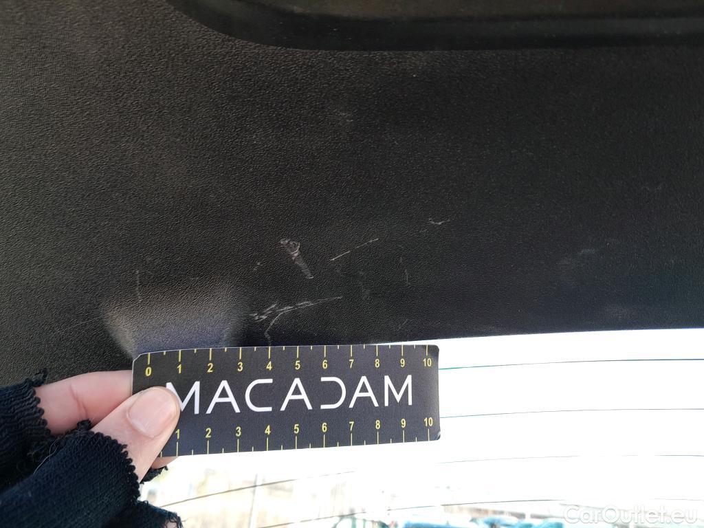  Citroen  C4 Cactus CITROEN  / 2018 / 5P / berlina con portón BlueHDi 100 S&S Feel #21