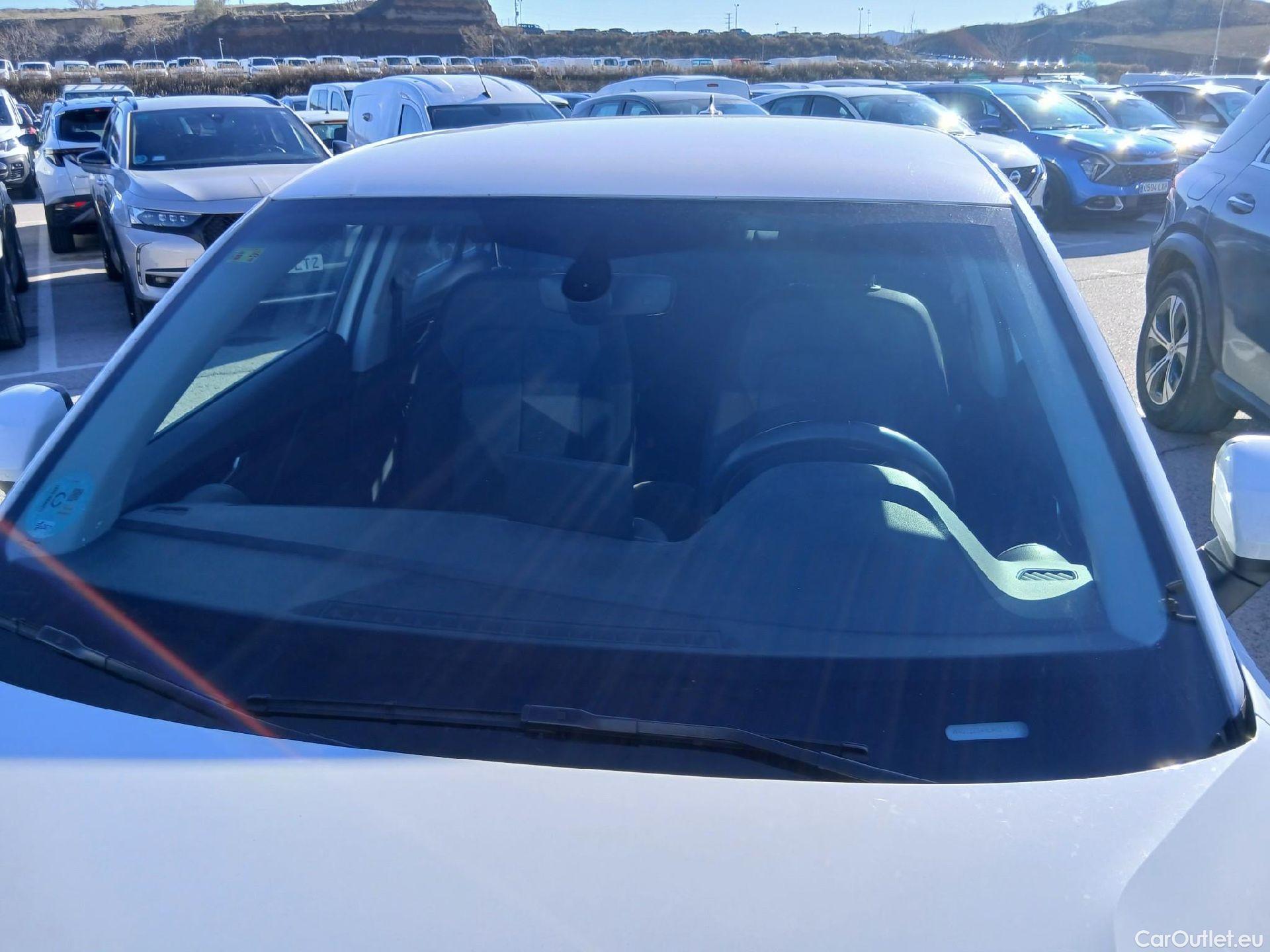  Audi  Q2 AUDI  / 2016 / 5P / todoterreno Design 30 TFSI 85kW (116CV) (AC) #1