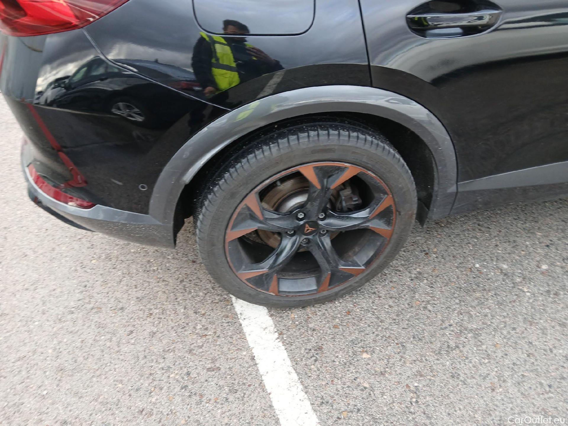  Cupra  Formentor CUPRA  / 2020 / 5P / todoterreno 1.4 e-Hybrid 180kW (245 CV) VZ DSG #7