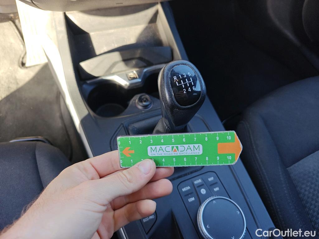  Bmw  Serie 1 BMW  / 2019 / 5P / berlina con portón 118i #7