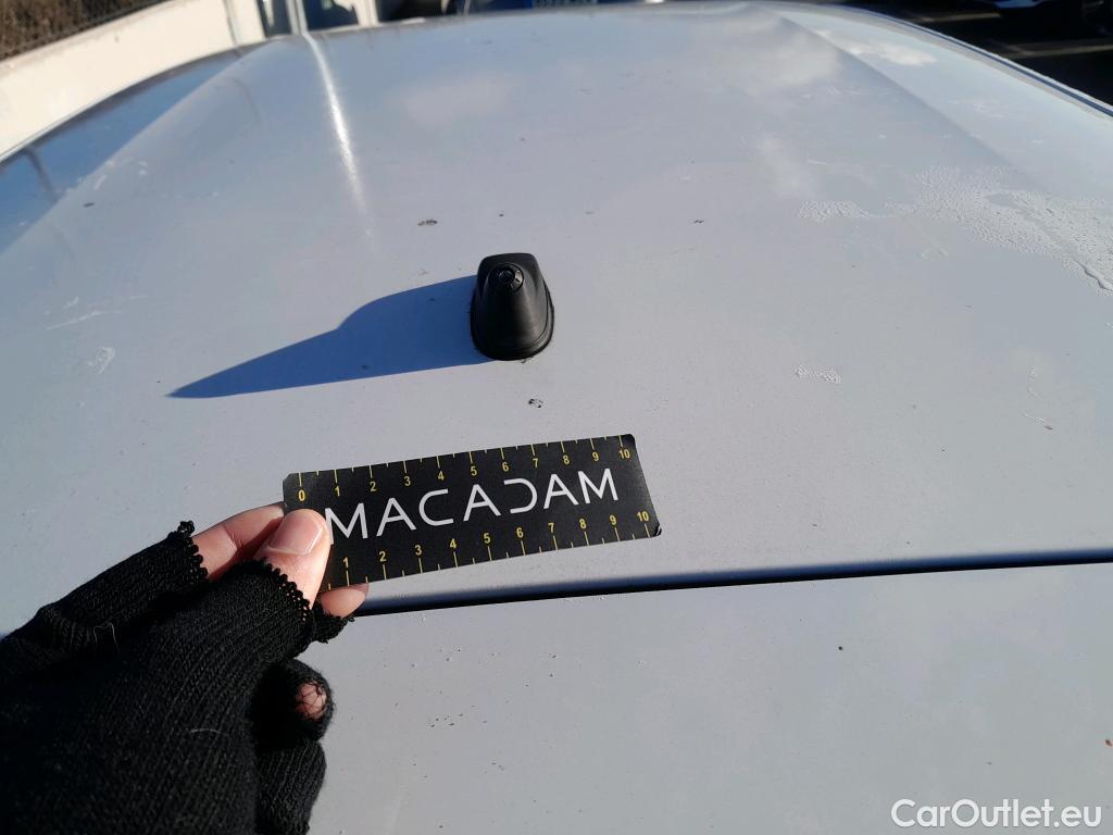  Citroen  C4 Cactus CITROEN  / 2018 / 5P / berlina con portón BlueHDi 100 S&S Feel #41