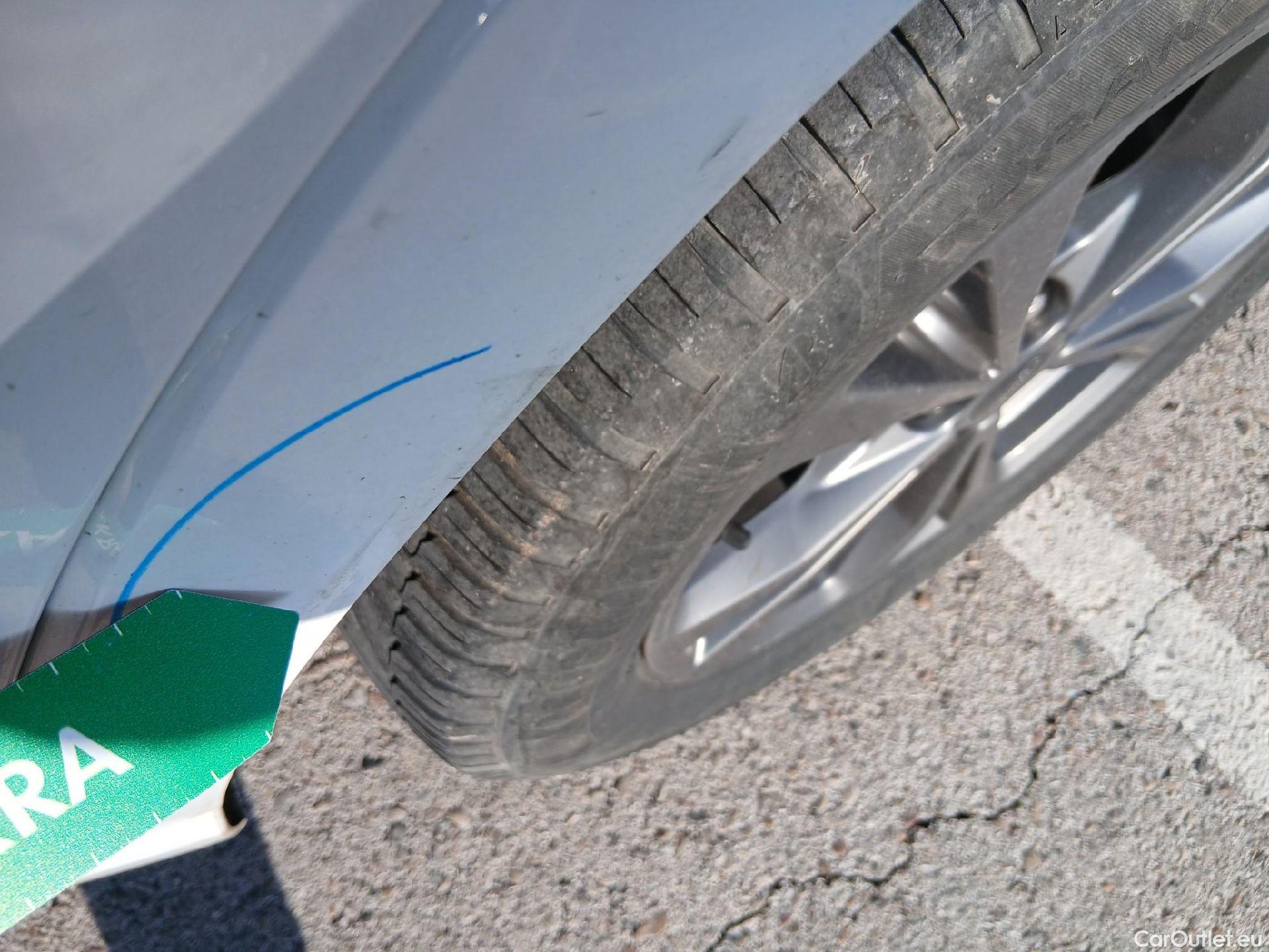  Ford  Kuga  Hybrid ST-Line 2.5 190CV ATV E6d #37