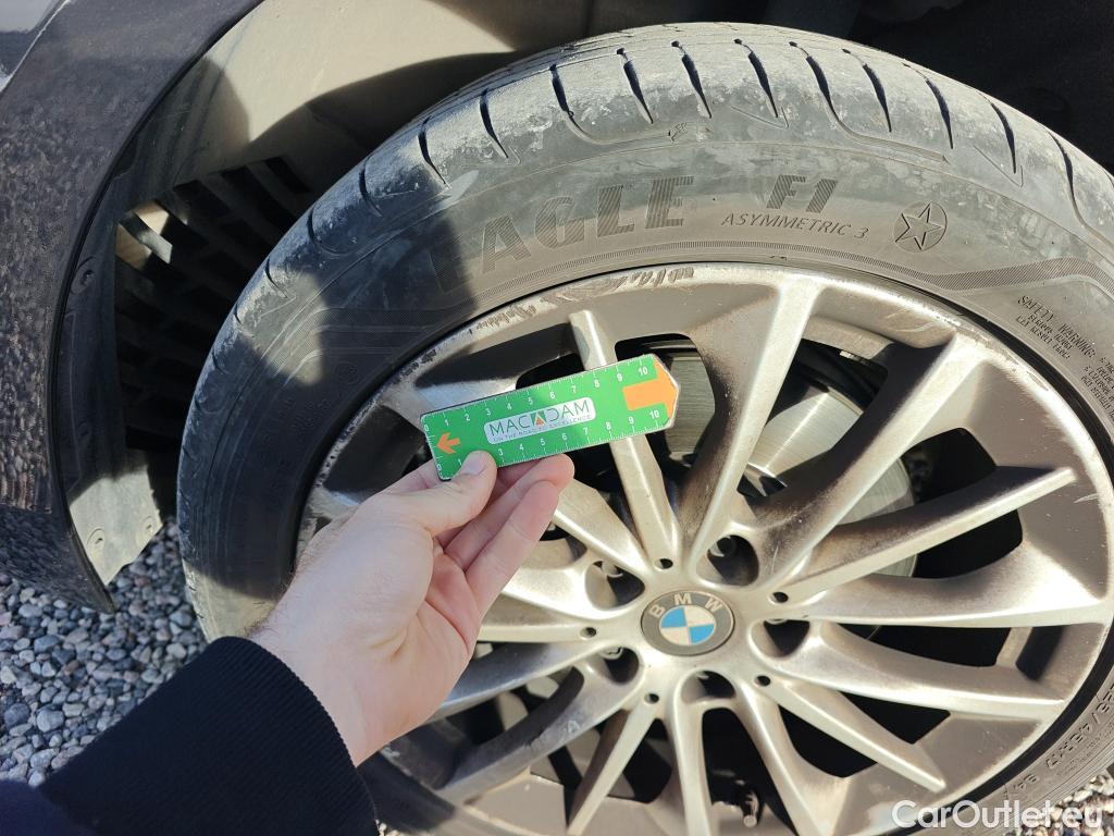  Bmw  Serie 1 BMW  / 2019 / 5P / berlina con portón 118i #2