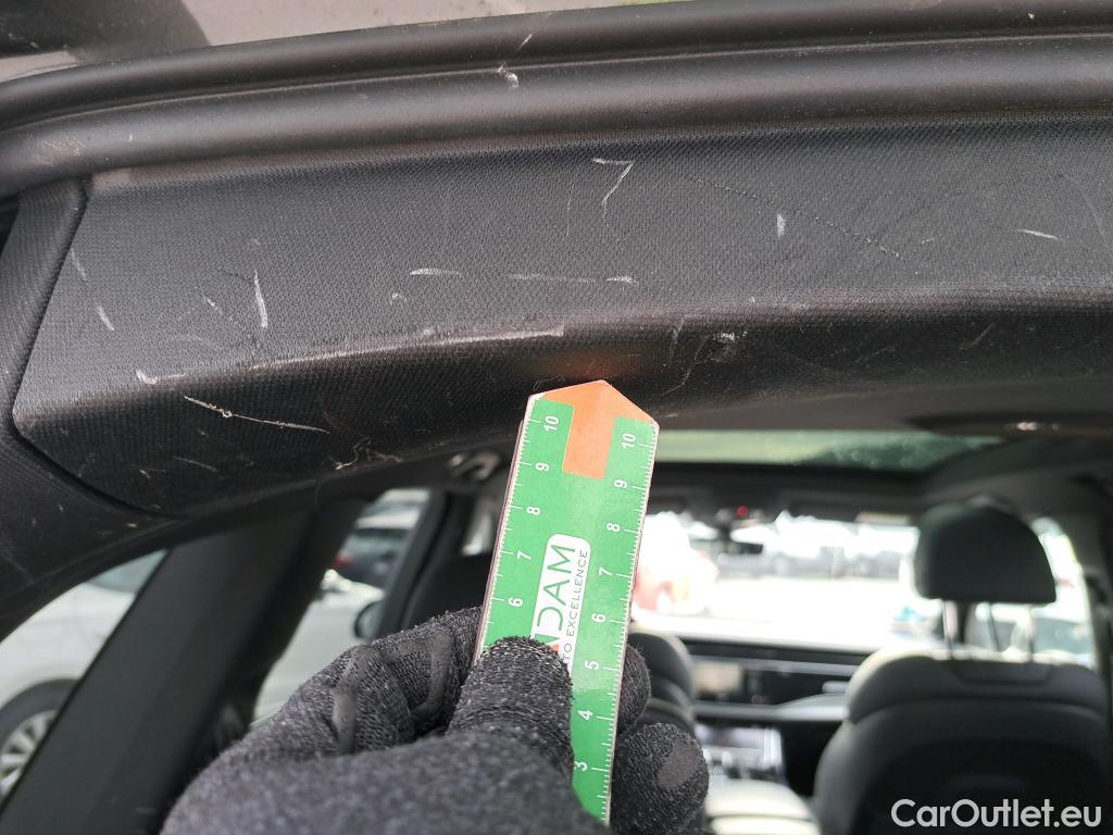  Audi  Q7 AUDI  / 2019 / 5P / todoterreno S line 55 TFSIe 280kW(381CV) quattro tip #37