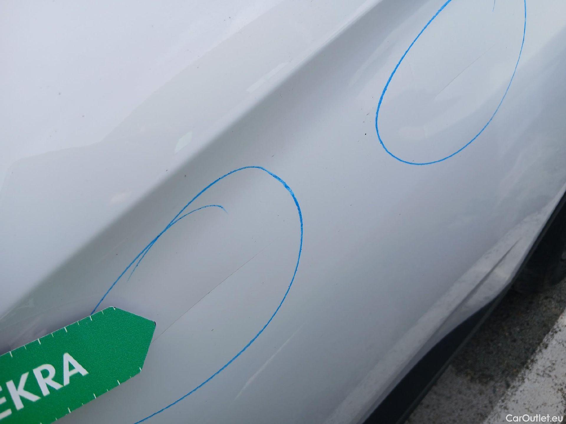  Opel   Grandland X OPEL Grandland / 2021 / 5P / todoterreno  1.5 CDTi Business Edition Auto #25