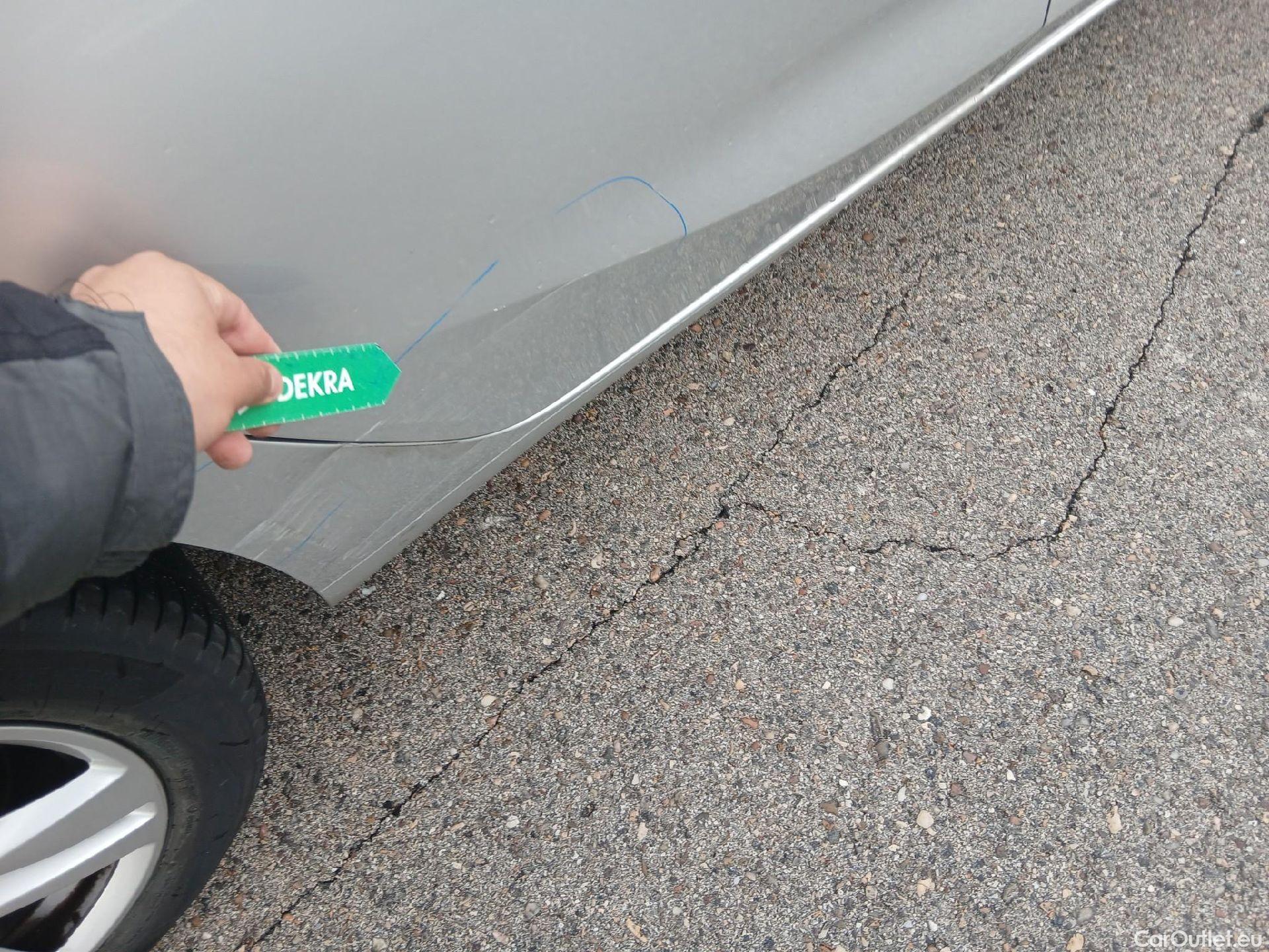  Opel  Astra OPEL  / 2019 / 5P / berlina con portón 1.2T SHL 81kW (110CV) GS Line #23