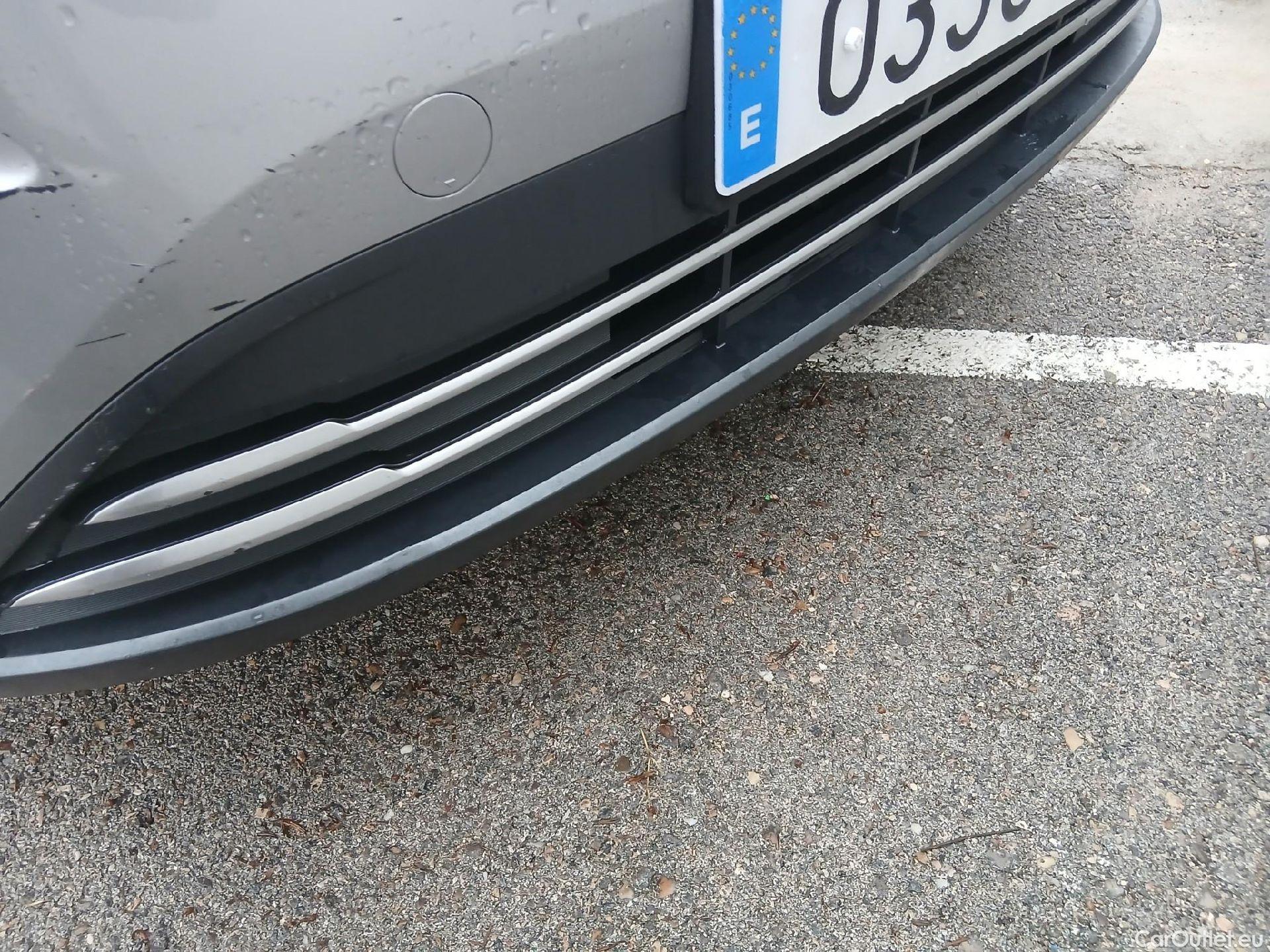  Hyundai  Konna HYUNDAI Kona / 2020 / 5P / todoterreno 100kW EV Maxx #18