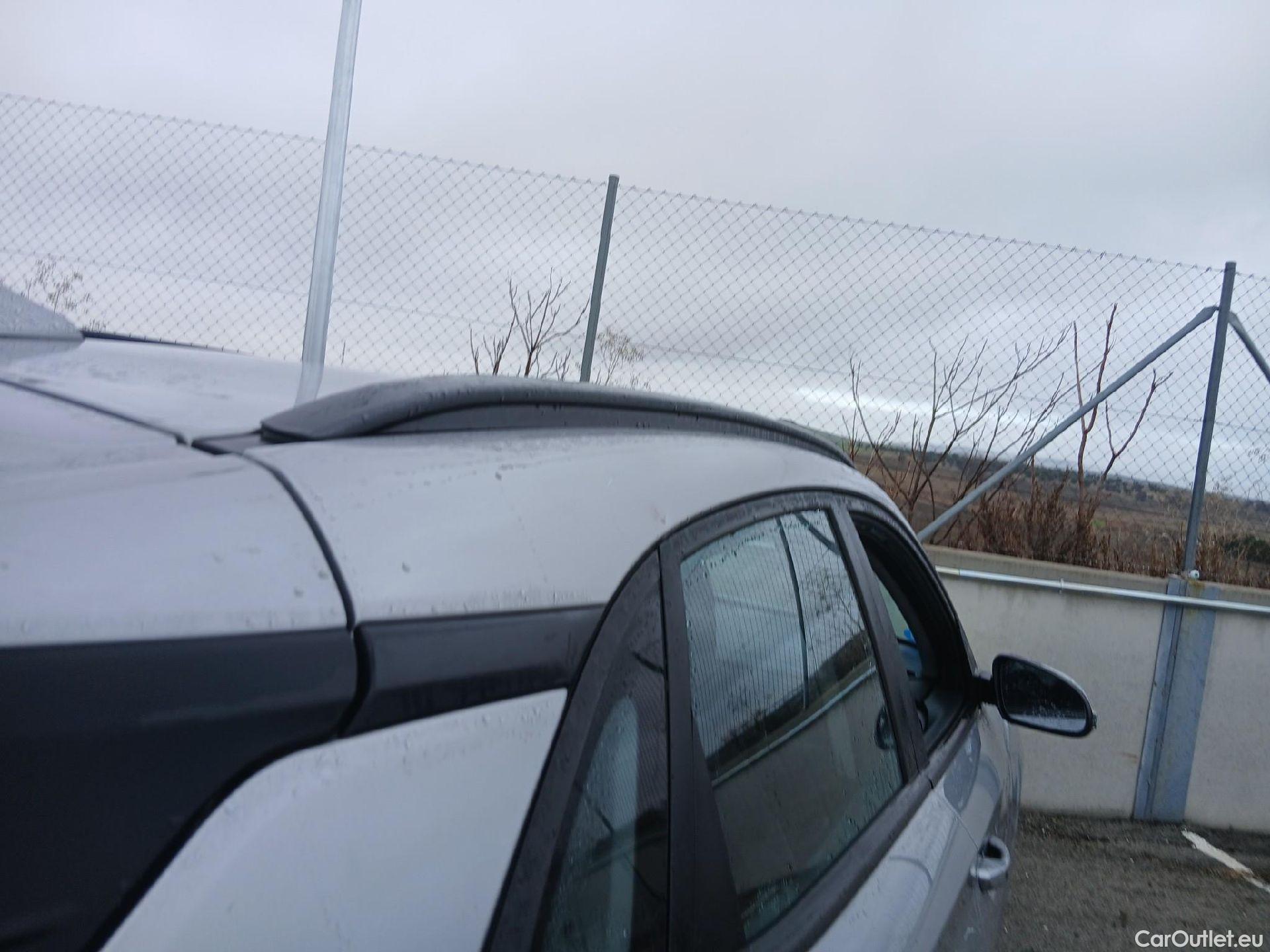  Hyundai  Konna HYUNDAI Kona / 2020 / 5P / todoterreno 100kW EV Maxx #40