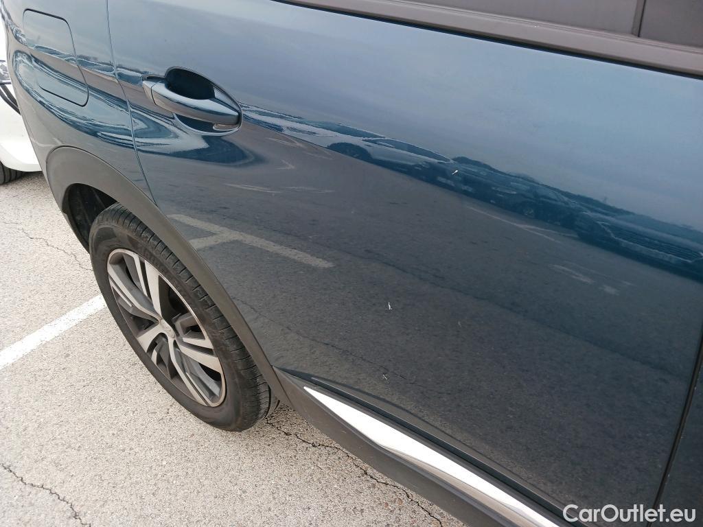  Peugeot  3008 PEUGEOT  / 2020 / 5P / todoterreno 1.5 BlueHDi 96kW (130CV) S&S Allure EAT8 #20