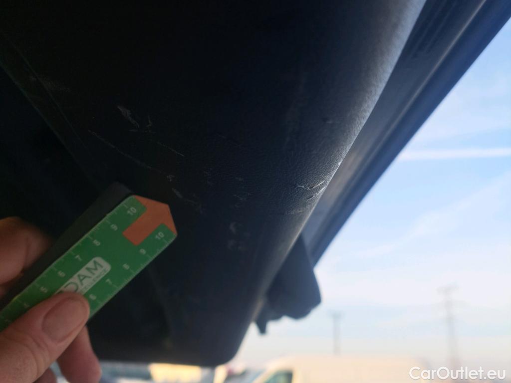  KIA  Sportage KIA  1.6MHEV Drive 100kW(136CV) 4x2(Crist Tintados)(CX) #17