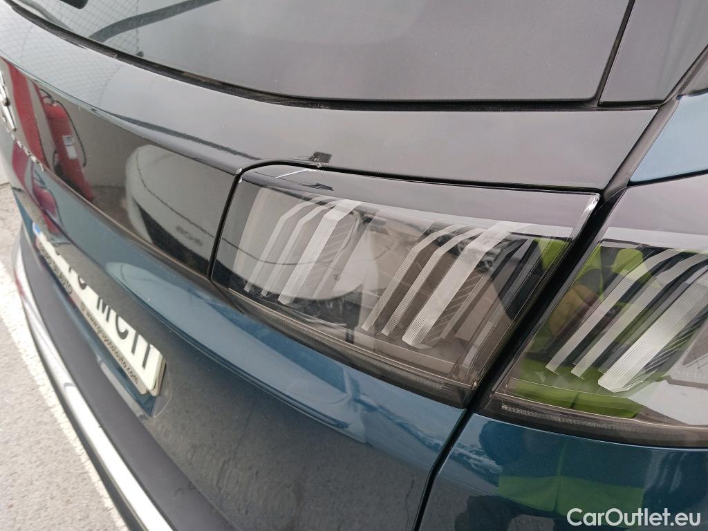  Peugeot  3008 PEUGEOT  / 2020 / 5P / todoterreno 1.5 BlueHDi 96kW (130CV) S&S Allure EAT8 #24