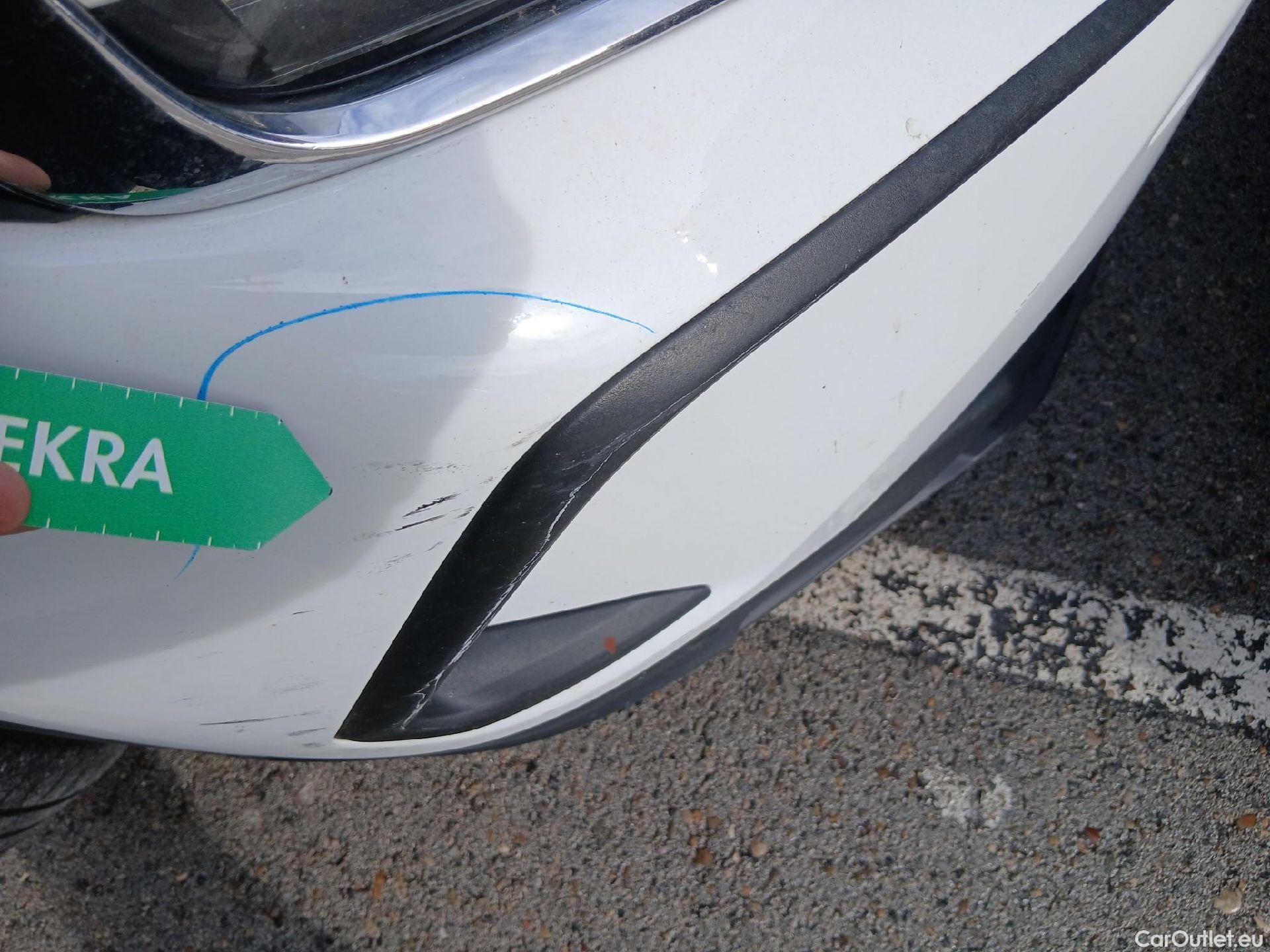  Opel   Grandland X OPEL Grandland / 2021 / 5P / todoterreno  1.5 CDTi Business Edition Auto #18