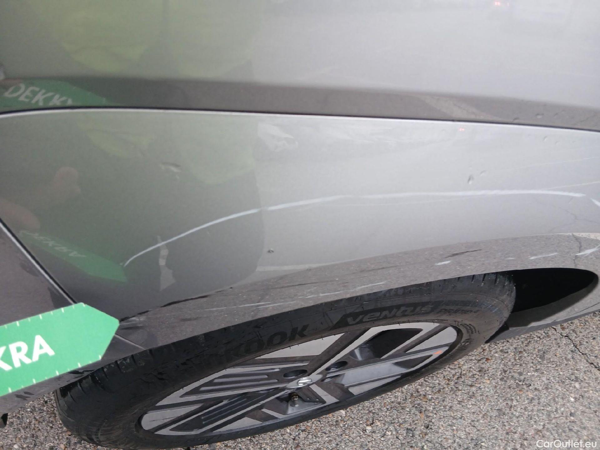  Hyundai  Konna HYUNDAI Kona / 2020 / 5P / todoterreno 100kW EV Maxx #36