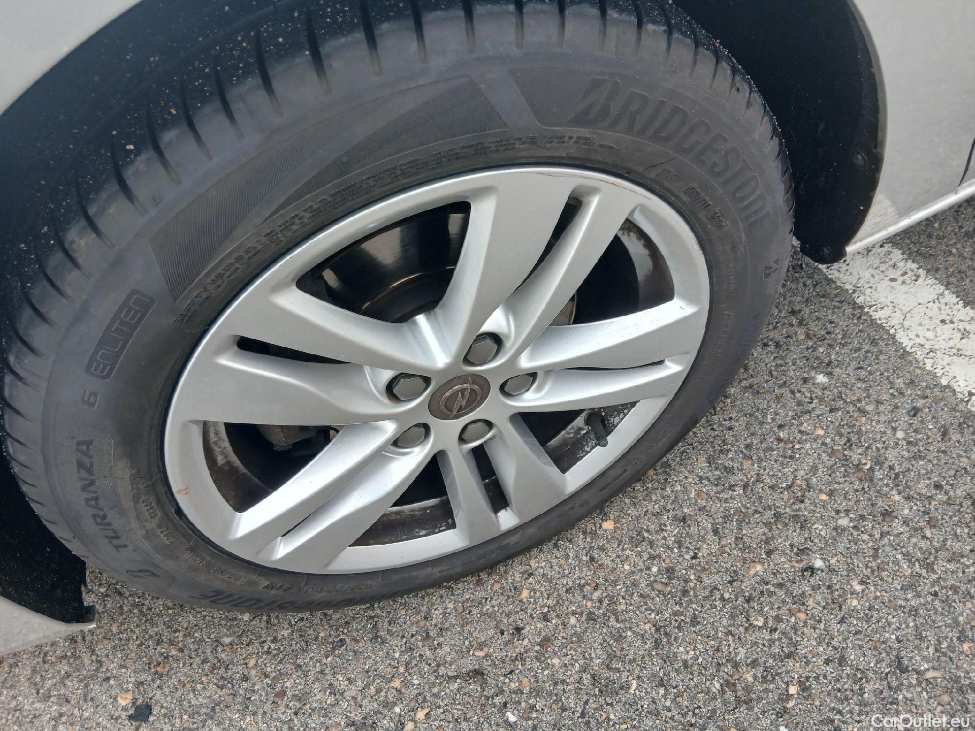  Opel  Astra OPEL  / 2019 / 5P / berlina con portón 1.2T SHL 81kW (110CV) GS Line #10