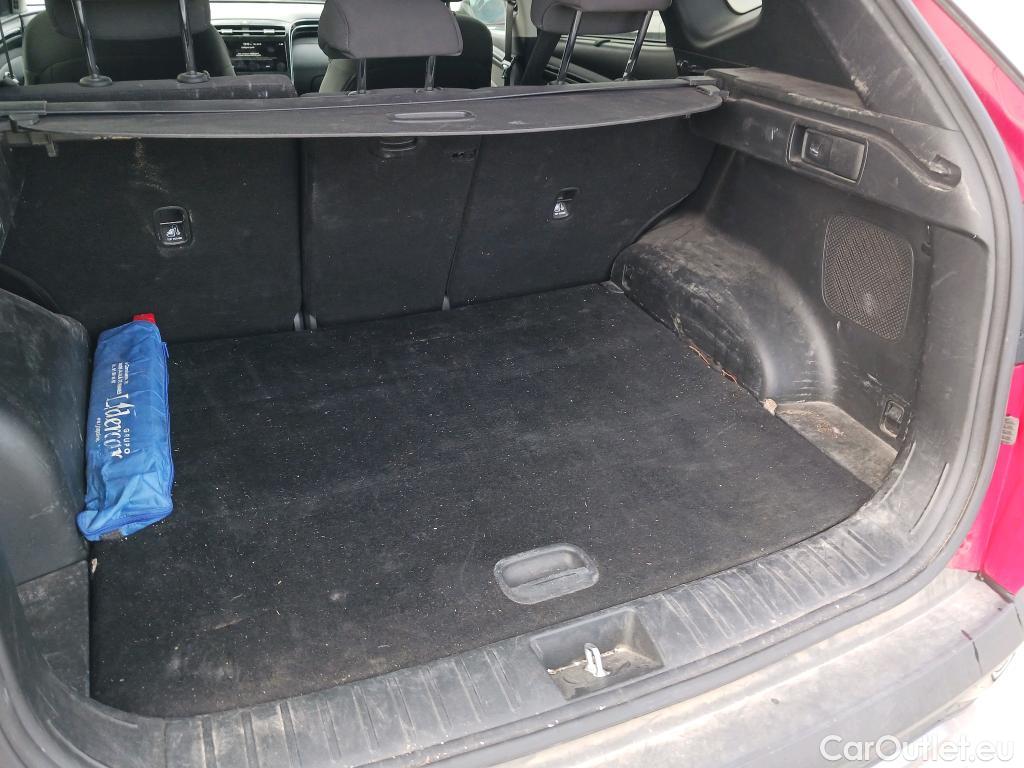  Hyundai  Tucson HYUNDAI  / 2020 / 5P / todoterreno 1.6 TGDI 169kW HEV Tecno Sky Auto #3