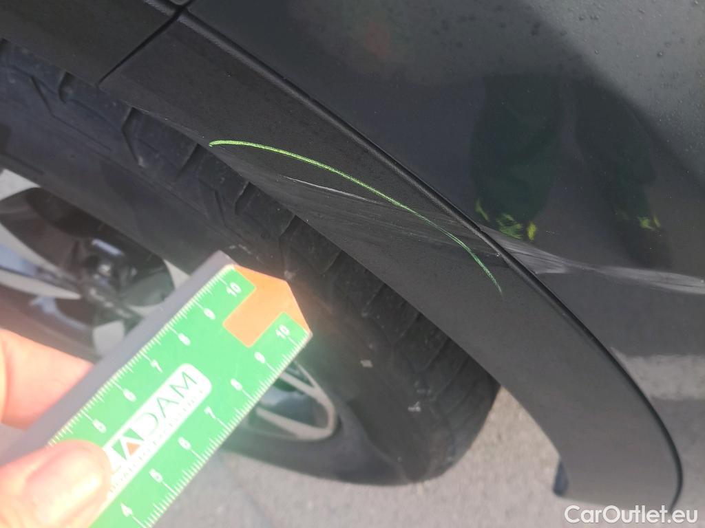  KIA  Sportage KIA  1.6MHEV Drive 100kW(136CV) 4x2(Crist Tintados)(CX) #15