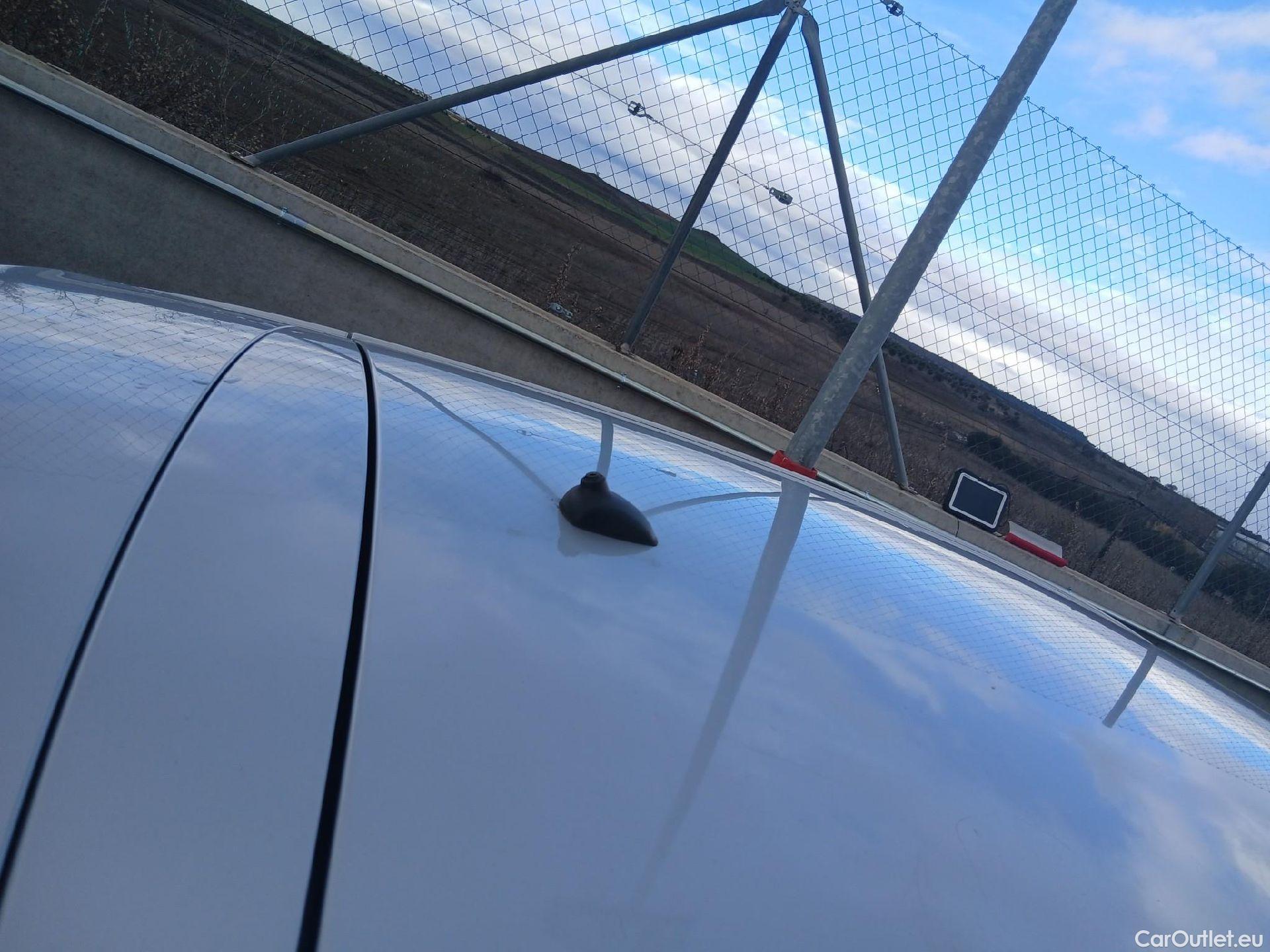  Opel  Astra OPEL  / 2019 / 5P / berlina con portón 1.2T SHL 81kW (110CV) GS Line #29