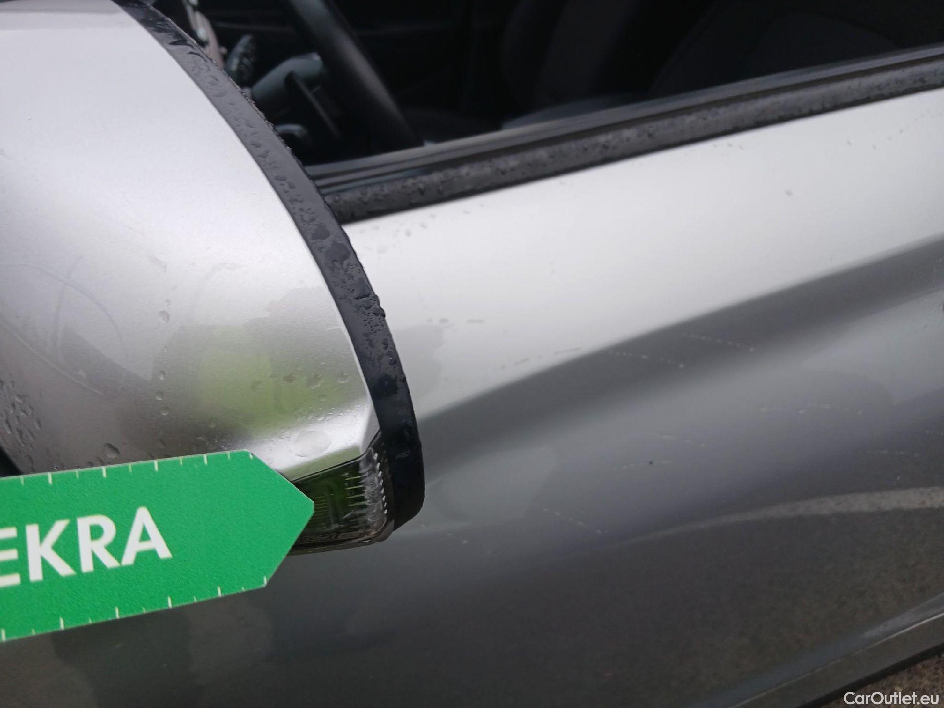  Hyundai  Konna HYUNDAI Kona / 2020 / 5P / todoterreno 100kW EV Maxx #25