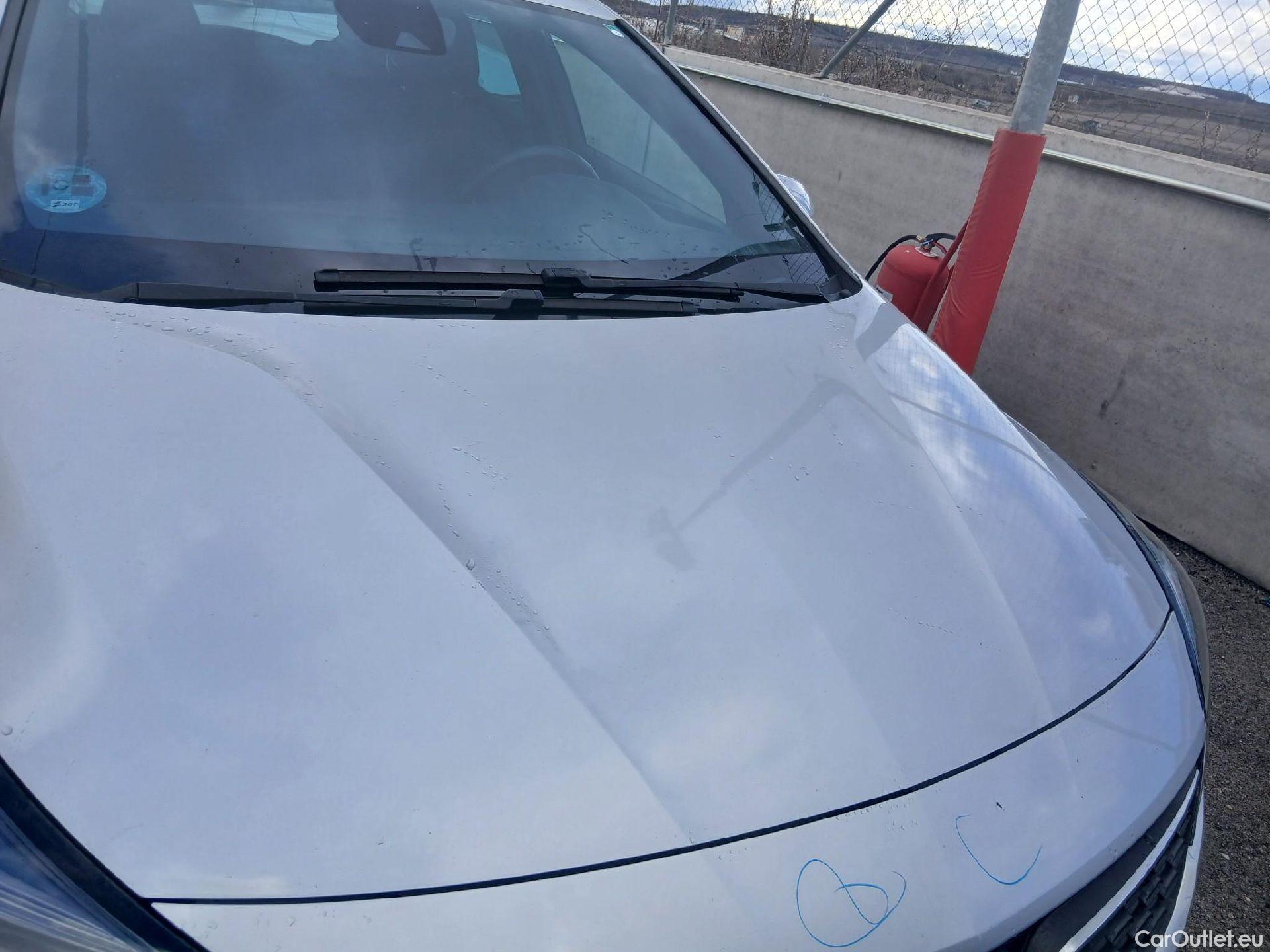  Opel  Astra OPEL  / 2019 / 5P / berlina con portón 1.2T SHL 81kW (110CV) GS Line #8