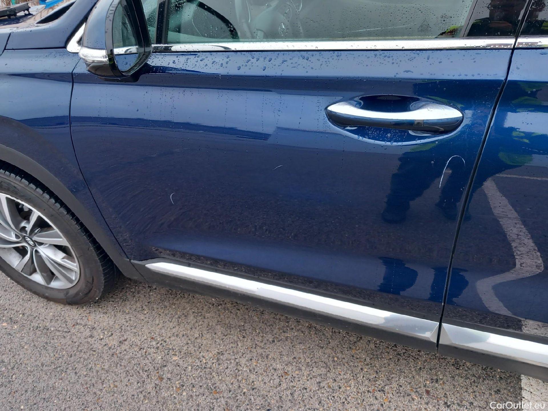  Hyundai  Santa Fe HYUNDAI  / 2018 / 5P / todoterreno 2.2 CRDi Tecno Auto 4x2 SR #11