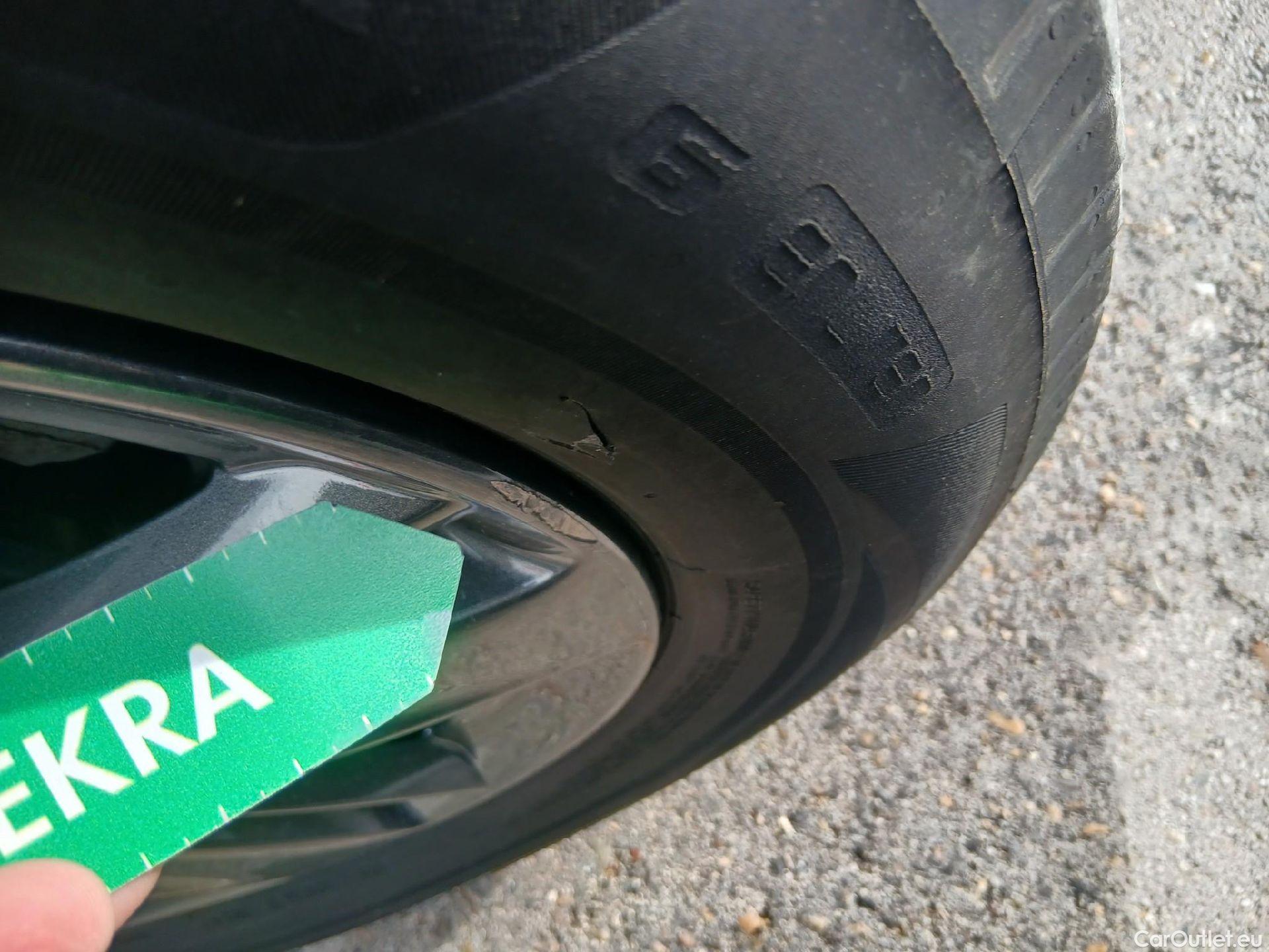  Opel   Grandland X OPEL Grandland / 2021 / 5P / todoterreno  1.5 CDTi Business Edition Auto #13