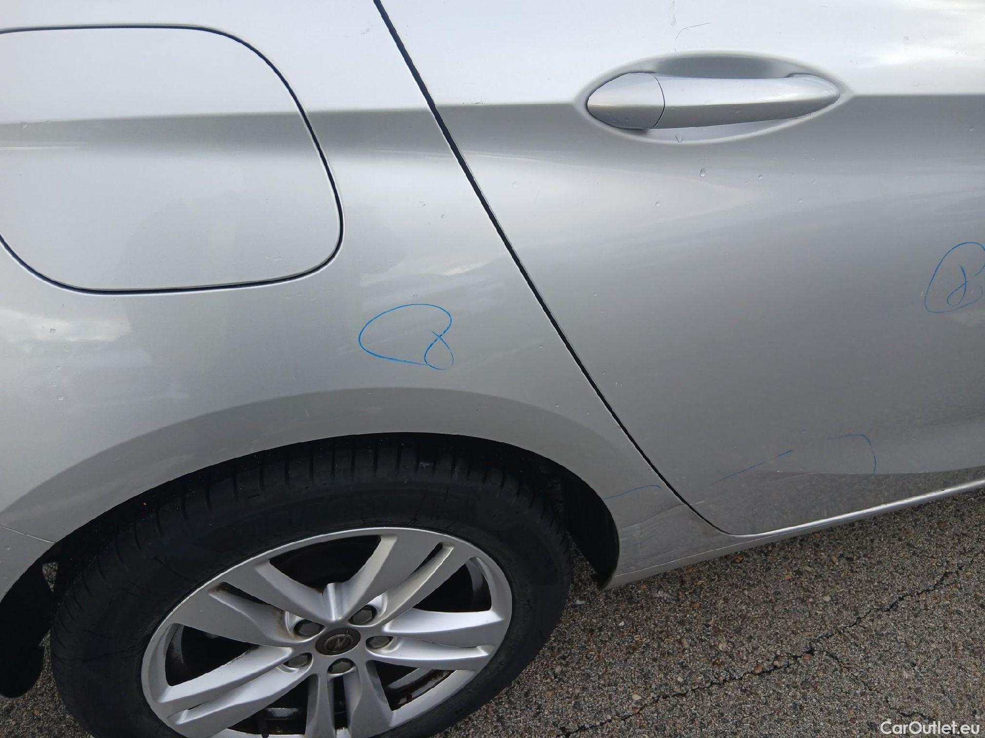  Opel  Astra OPEL  / 2019 / 5P / berlina con portón 1.2T SHL 81kW (110CV) GS Line #20