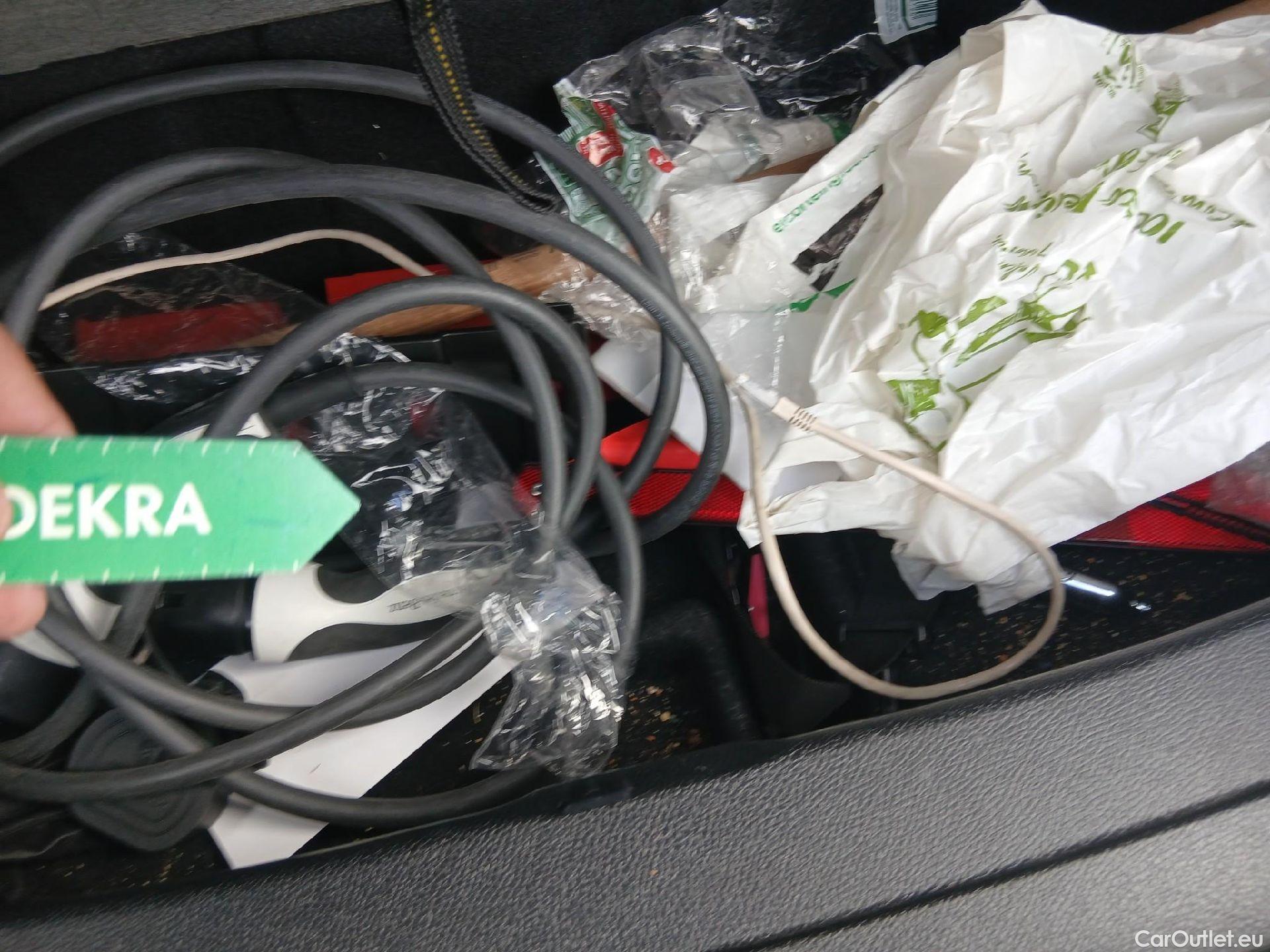  Mercedes  G-Klasee Clase GLC GLC 300 de 4Matic (253.311)AMG 2.0 305CV AT9 E6d #3