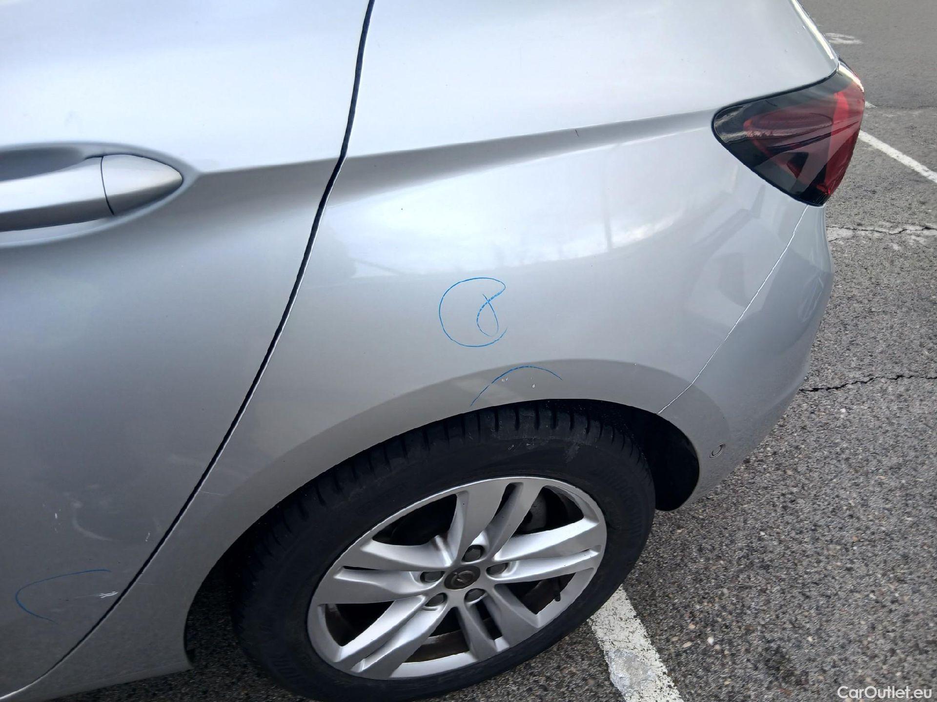  Opel  Astra OPEL  / 2019 / 5P / berlina con portón 1.2T SHL 81kW (110CV) GS Line #17