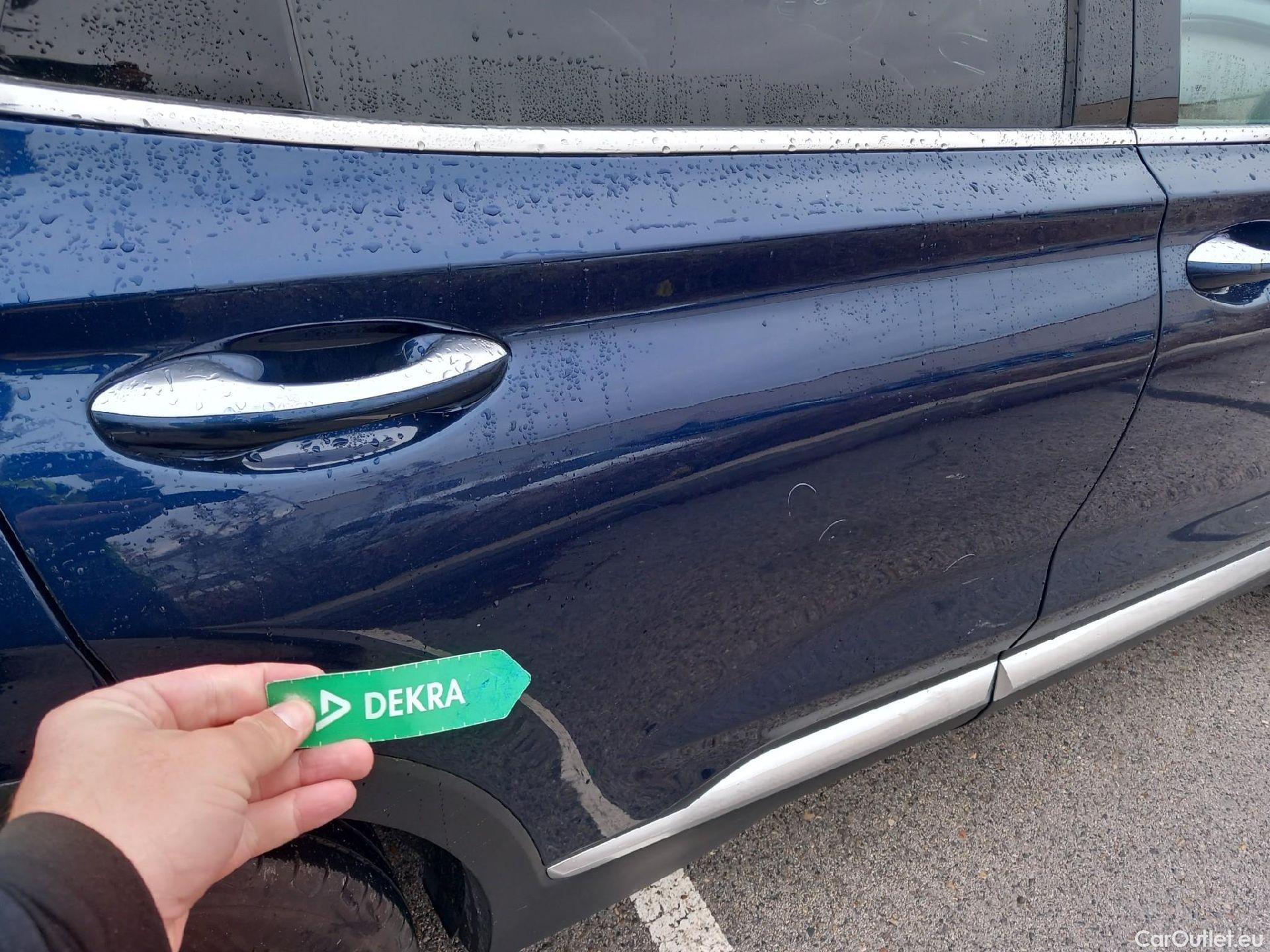  Hyundai  Santa Fe HYUNDAI  / 2018 / 5P / todoterreno 2.2 CRDi Tecno Auto 4x2 SR #29