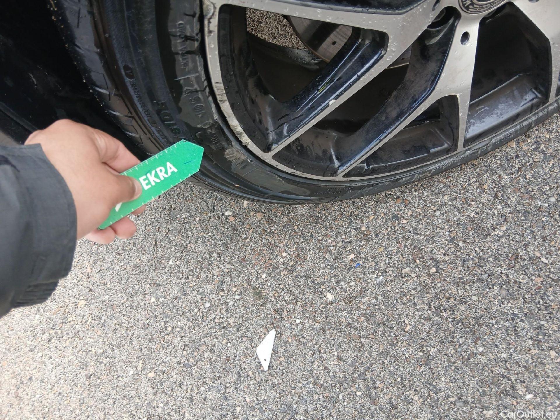  Mercedes  G-Klasee Clase GLC GLC 300 de 4Matic (253.311)AMG 2.0 305CV AT9 E6d #18