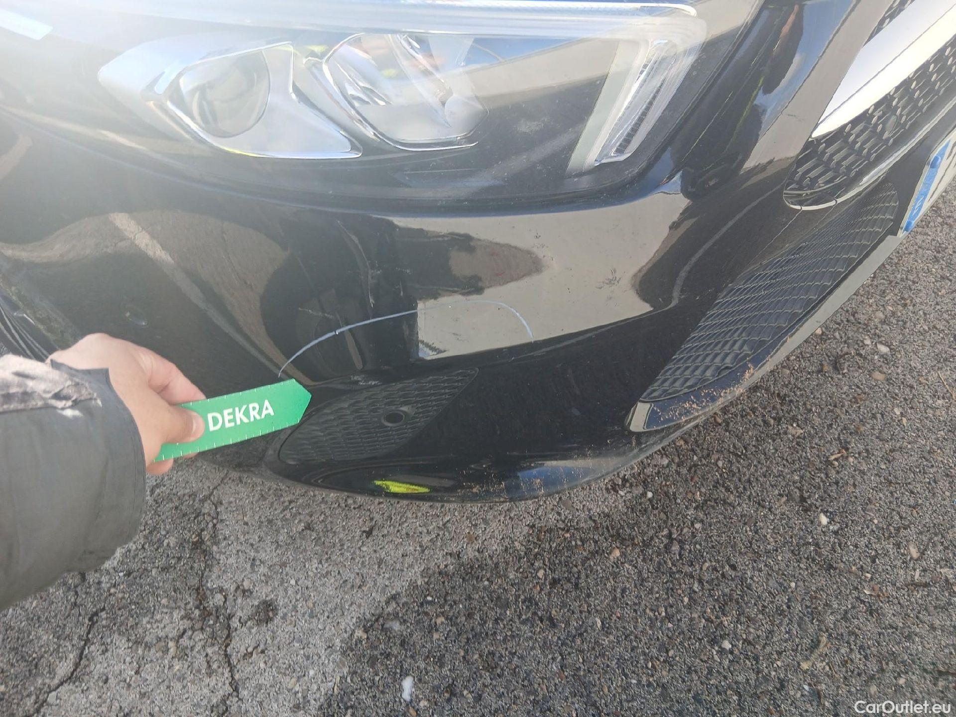  Mercedes  A-Klasse MERCEDES-BENZ Clase A / 2018 / 4P / sedán Sedán A 250 e #2