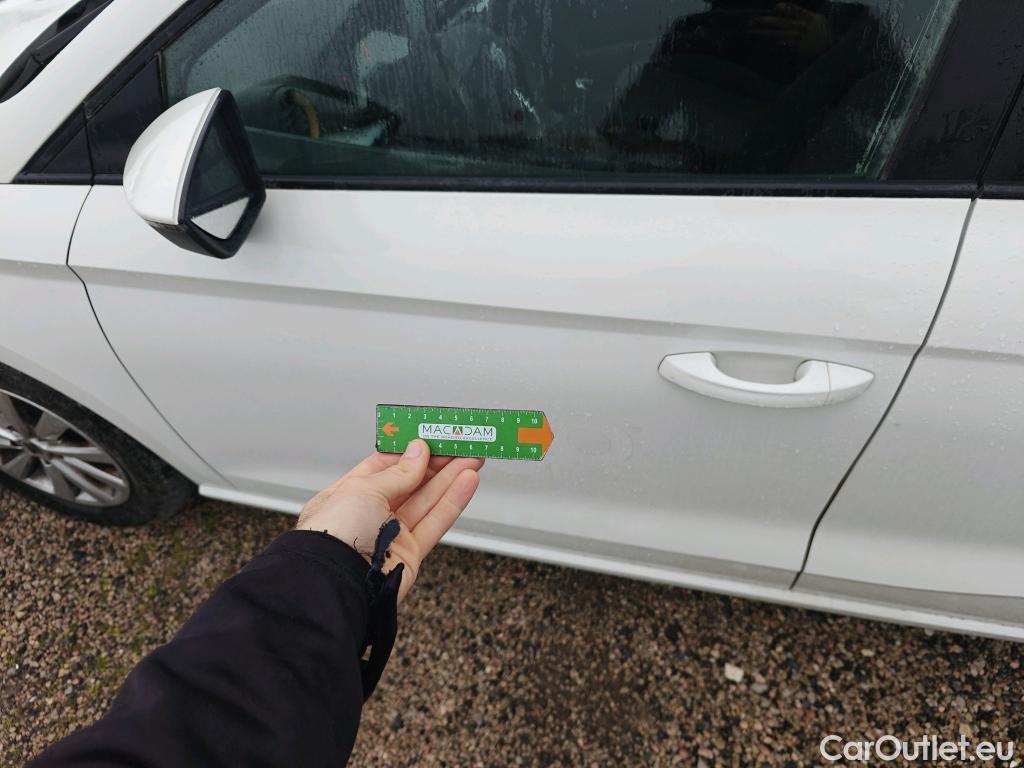  Seat  Ibiza SEAT  / 2017 / 5P / berlina con portón 1.0 TSI 81kW (110CV) Style Plus(SP) #8