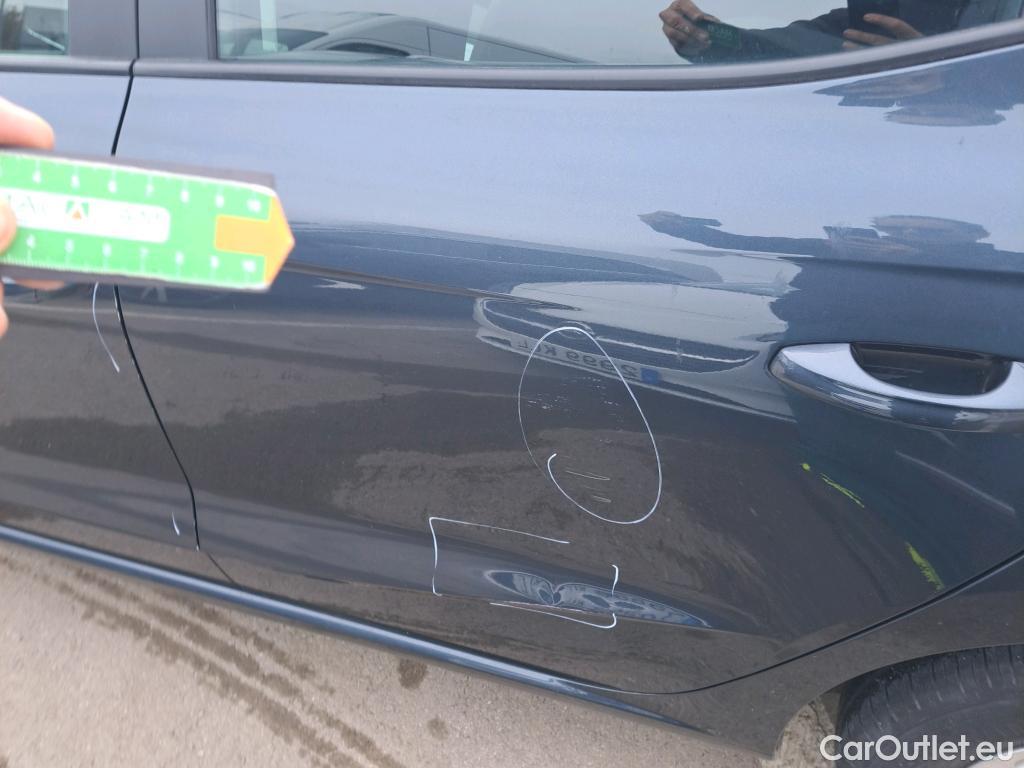  Seat  Ibiza SEAT  / 2017 / 5P / berlina con portón 1.6 TDI 70kW (95CV) Style #1