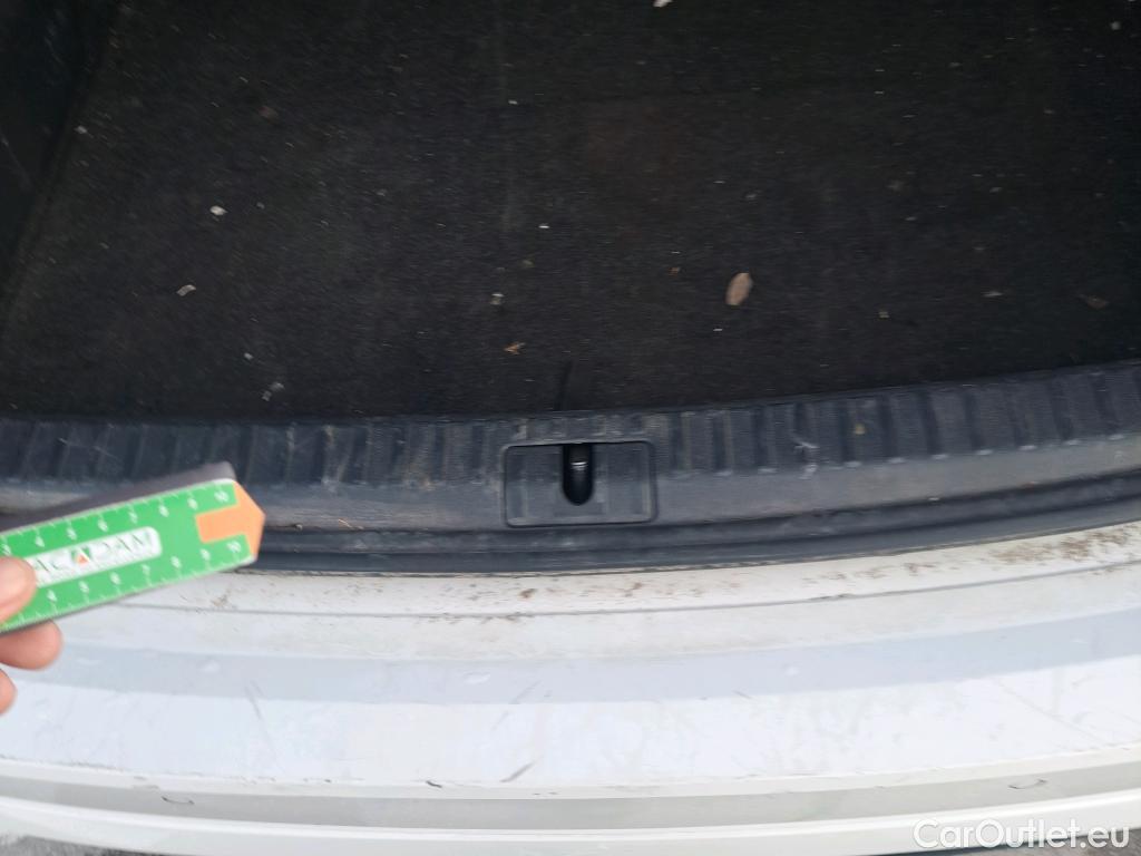  Skoda  Octavia SKODA  / 2020 / 5P / familiar Combi 2.0 TDI 110kW (150CV) DSG Style #17