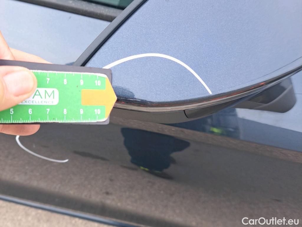  Seat  Ibiza SEAT  / 2017 / 5P / berlina con portón 1.6 TDI 70kW (95CV) Style #28