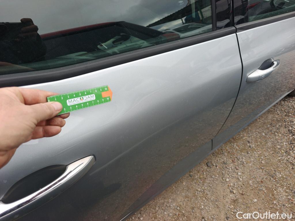  Renault  Megane RENAULT Mégane / 2020 / 5P / berlina con portón Equilibre Blue dCi 85 kW (115CV)-SS #14