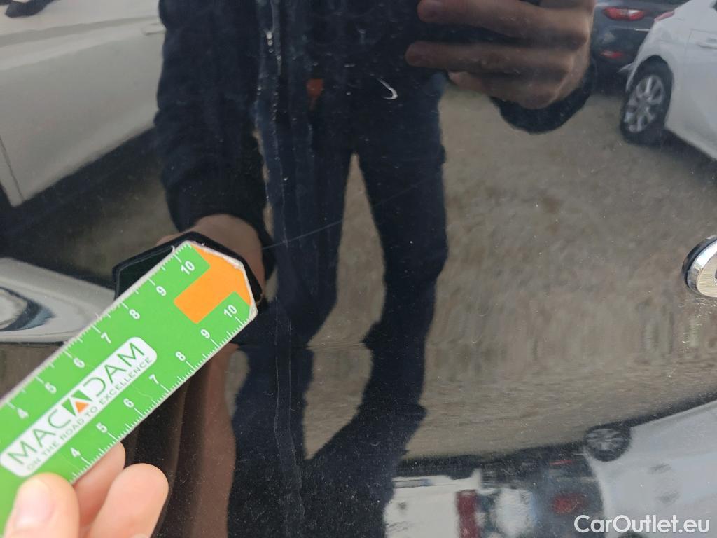  Renault  Captur RENAULT  / 2020 / 5P / todoterreno Intens TCe 90 #40