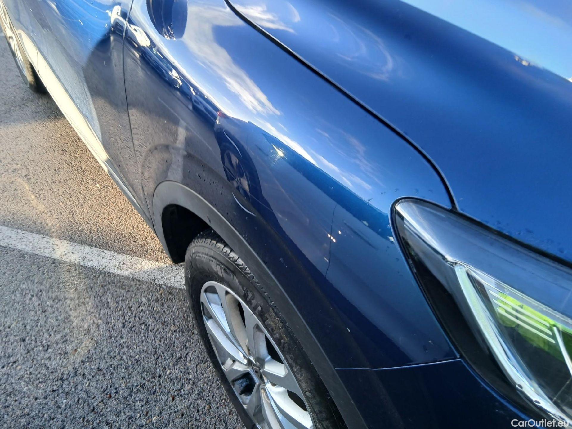  Renault  Kadjar RENAULT  / 2019 / 5P / crossover Intens Blue dCi 85kW (115CV) #18