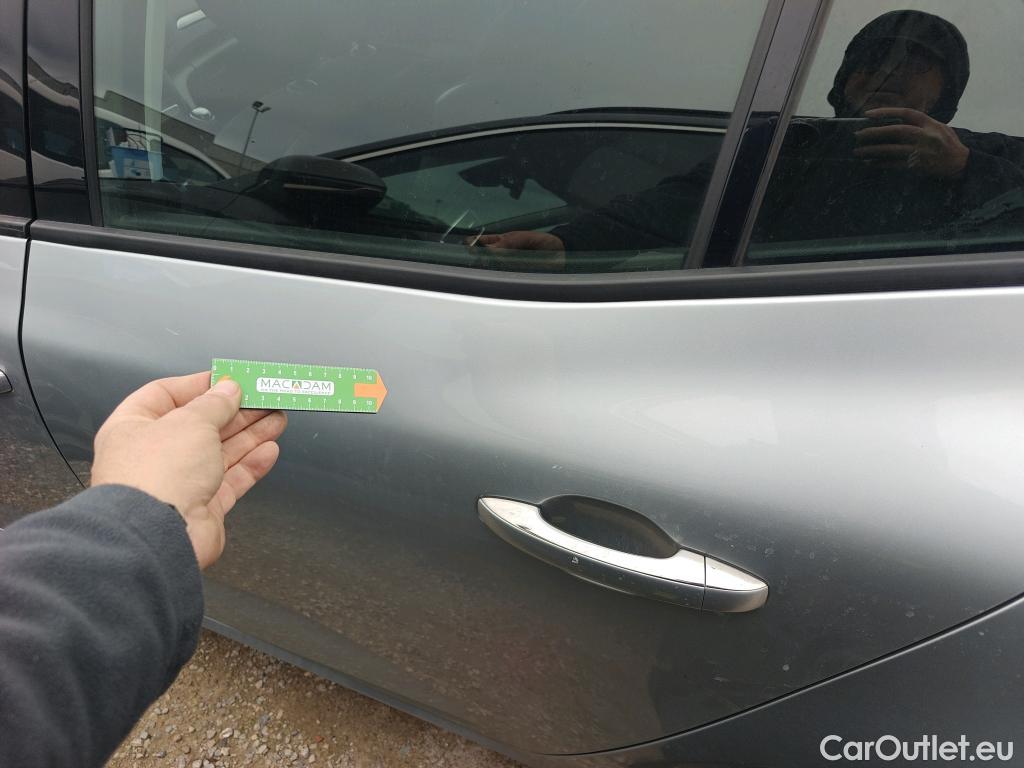  Renault  Megane RENAULT Mégane / 2020 / 5P / berlina con portón Equilibre Blue dCi 85 kW (115CV)-SS #10