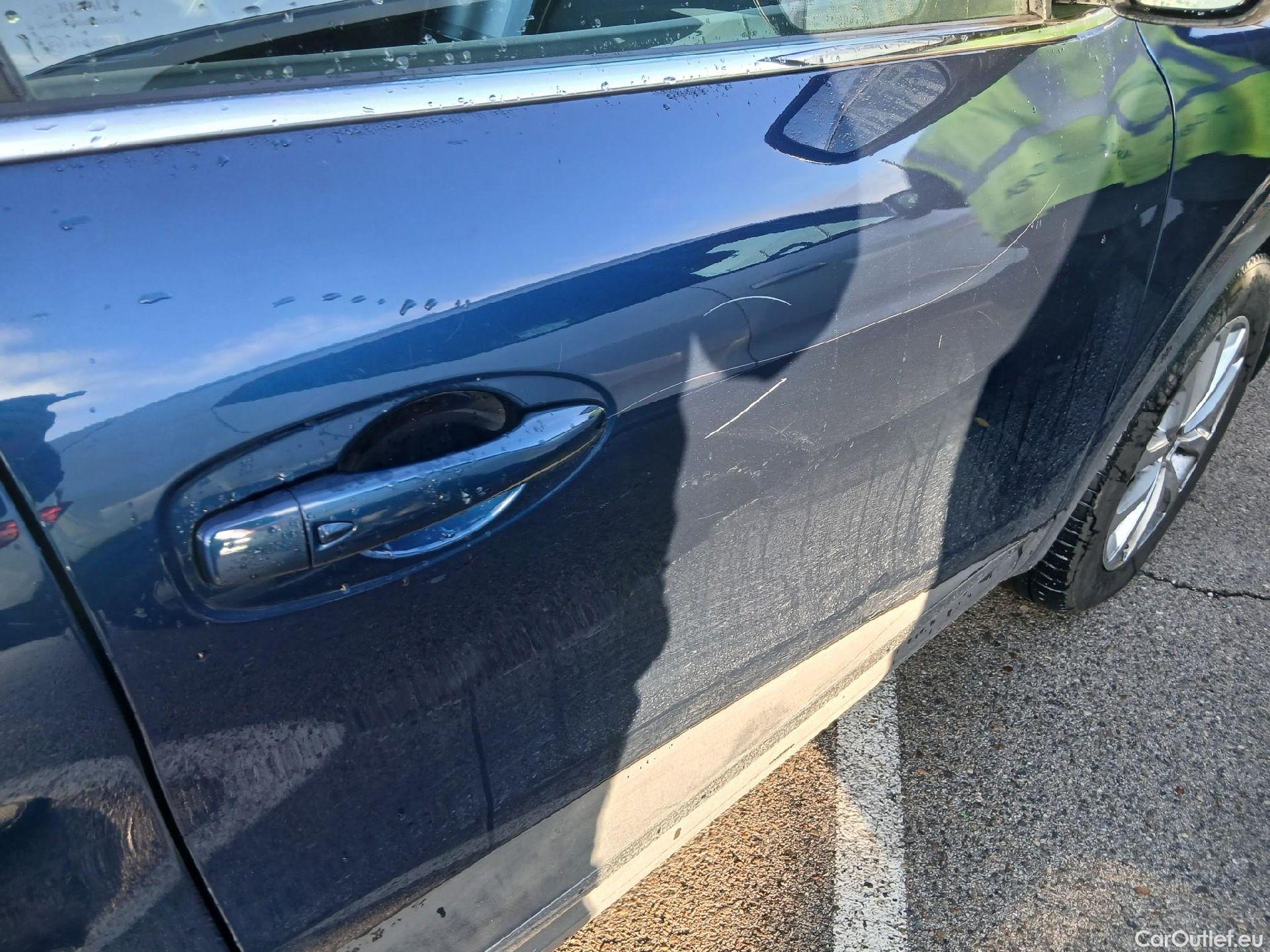  Renault  Kadjar RENAULT  / 2019 / 5P / crossover Intens Blue dCi 85kW (115CV) #16