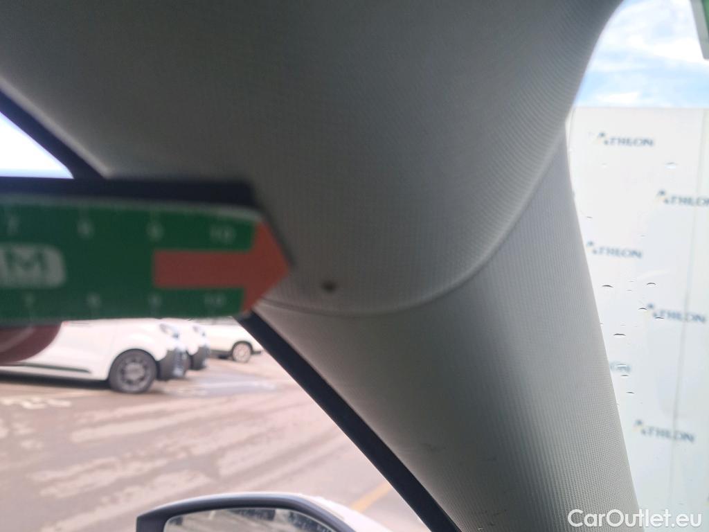  Skoda  Octavia SKODA  / 2020 / 5P / familiar Combi 2.0 TDI 110kW (150CV) DSG Style #7