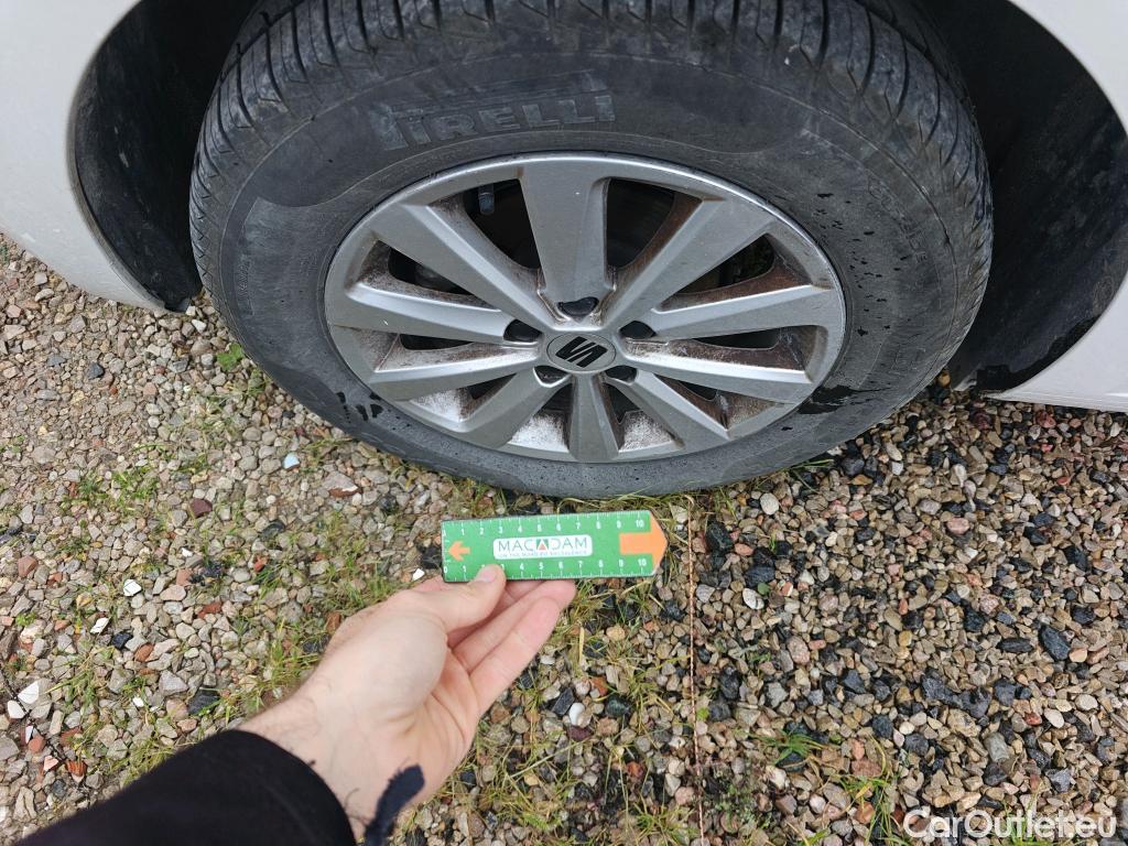  Seat  Ibiza SEAT  / 2017 / 5P / berlina con portón 1.0 TSI 81kW (110CV) Style Plus(SP) #18