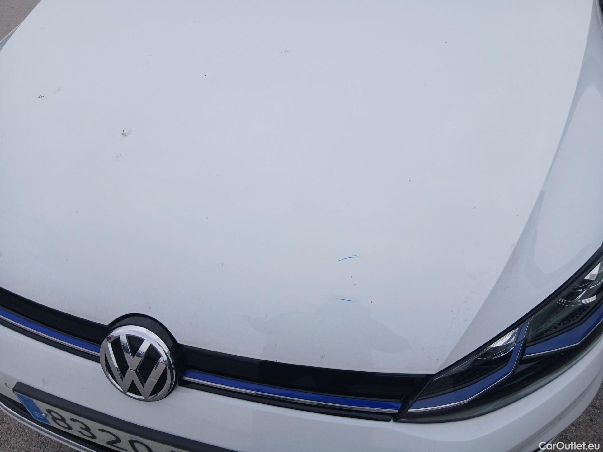  Volkswagen  Golf  VOLKSWAGEN / 2016 / 5P / berlina con portón ePower 110 kW (136CV) #10