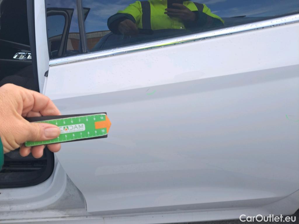  Skoda  Octavia SKODA  / 2020 / 5P / familiar Combi 2.0 TDI 110kW (150CV) DSG Style #33