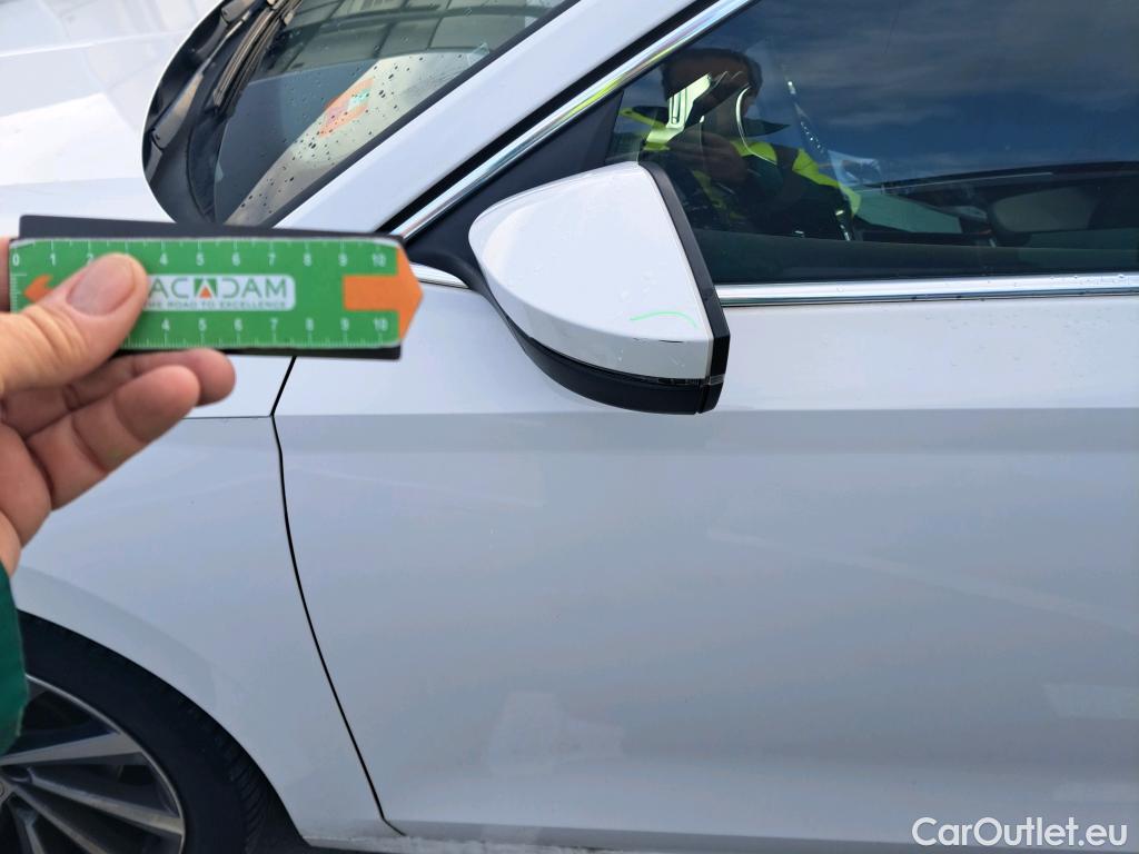  Skoda  Octavia SKODA  / 2020 / 5P / familiar Combi 2.0 TDI 110kW (150CV) DSG Style #31