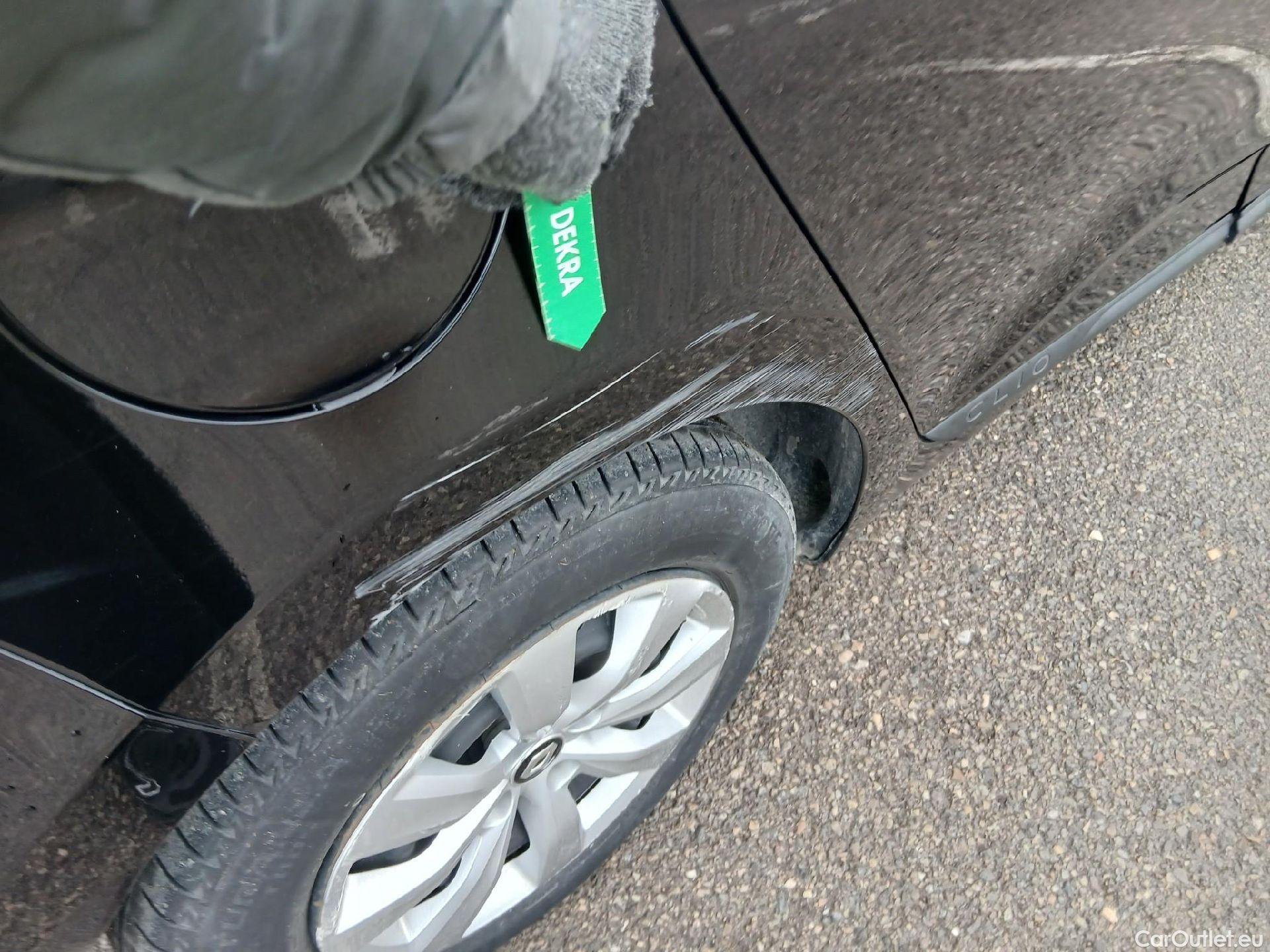  Renault  Clio RENAULT  / 2019 / 5P / berlina con portón Business Blue dCi 74kW (100CV) #23