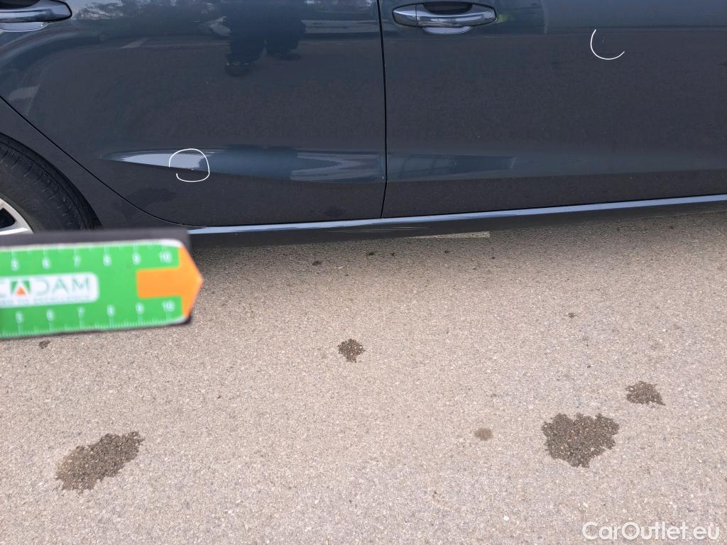  Seat  Ibiza SEAT  / 2017 / 5P / berlina con portón 1.6 TDI 70kW (95CV) Style #4